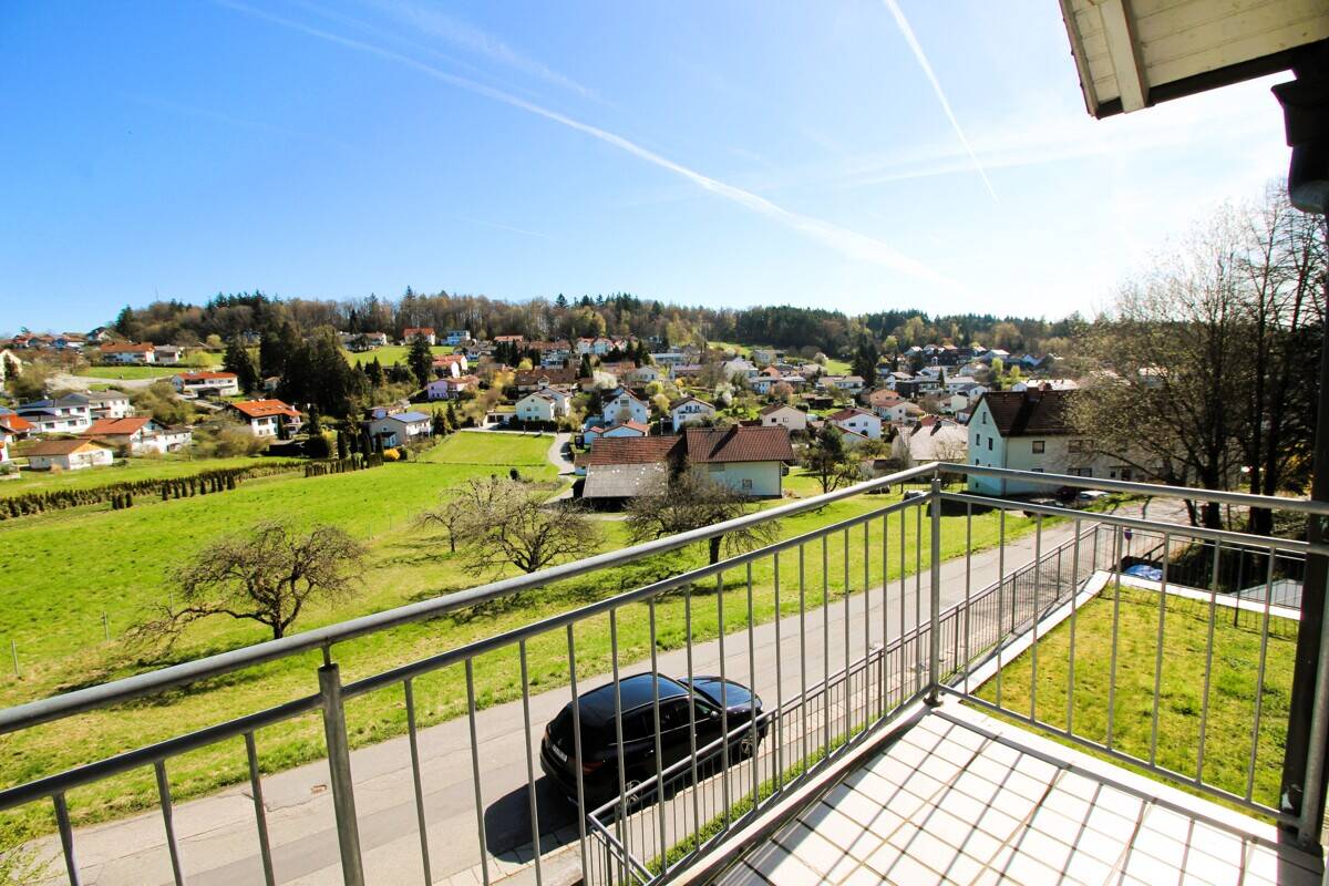 Ihr neues Zuhause in Bad Griesbach: 2-Zimmer-Oase mit zwei Balkonen zum Wohlfühlen in ruhiger Lage, 94086 Bad Griesbach i. Rottal