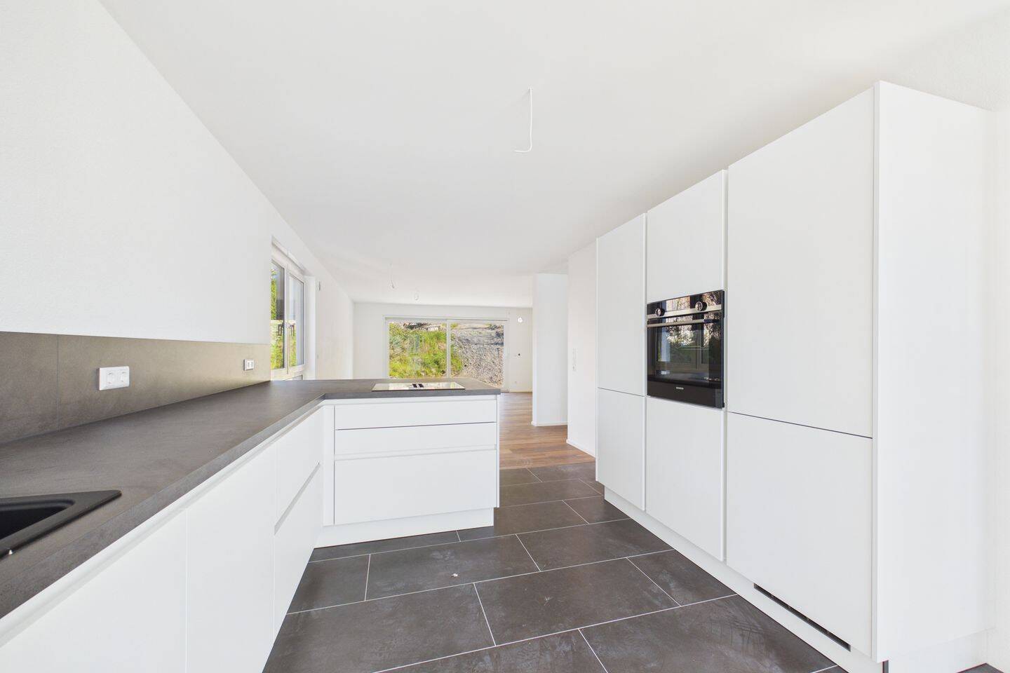 Erstbezug mit Stil: Moderne Doppelhaushälfte der Extraklasse in Heilbronn-Kirchhausen – 74078 Heilbronn – Vorschaubild 8
