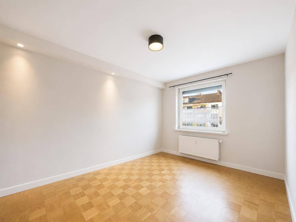 Bezugsfreie 4-Zimmer-Wohnung mit großem Balkon in der Neustadt – 28201 Bremen – Vorschaubild 6
