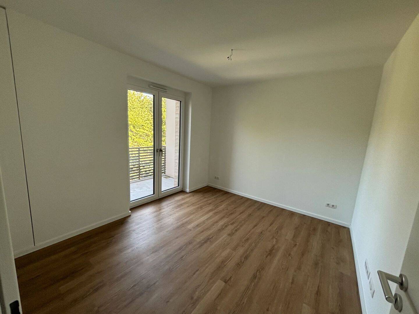 Wohnen im Neubau – geräumige 2-Zimmer-Wohnung mit Balkon – 22527 Hamburg – Vorschaubild 2
