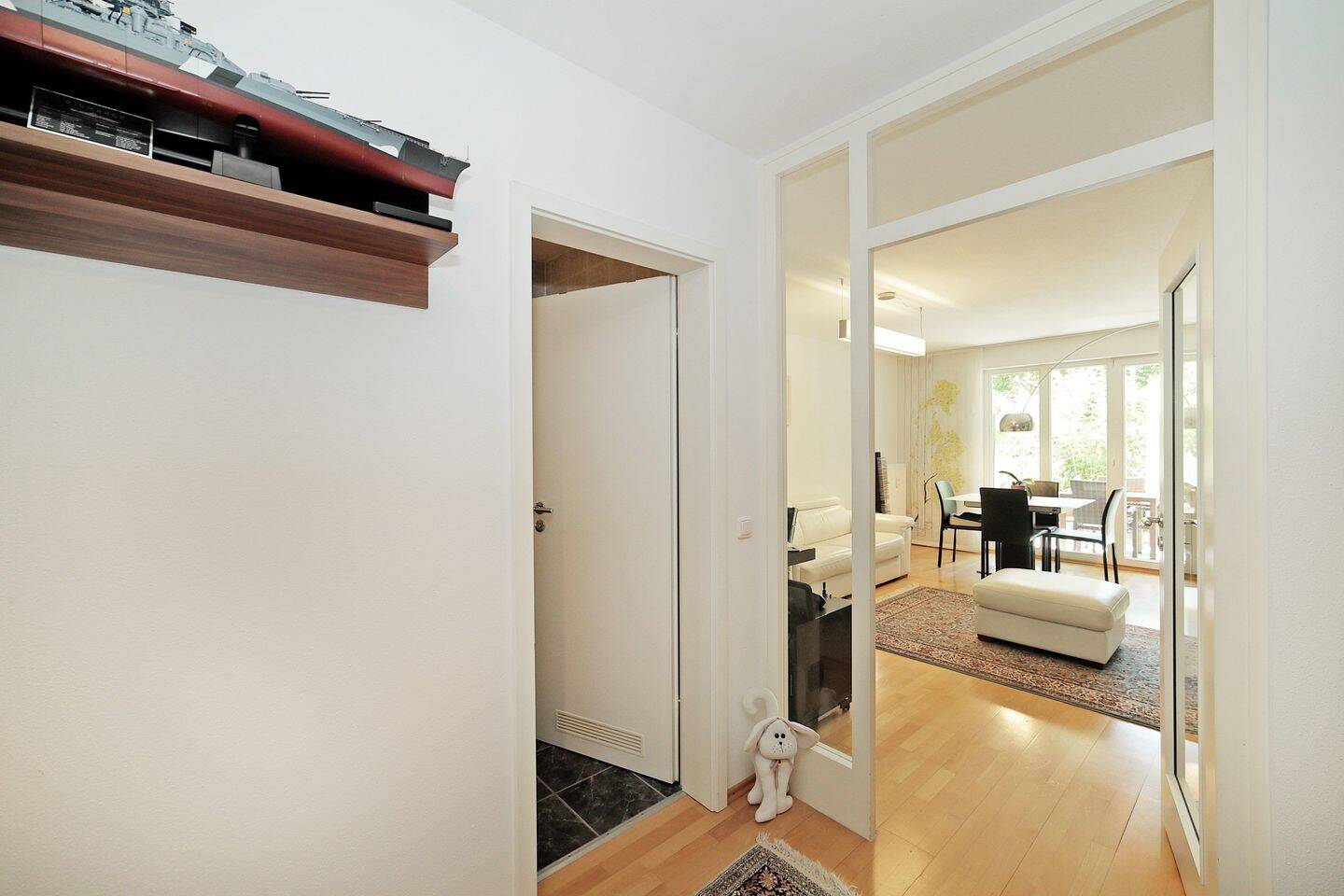 Schnuckeliges Erdgeschoss-Juwel mit Terrasse – Wohnglück dank Erbbaurecht – 81927 München – Vorschaubild 6