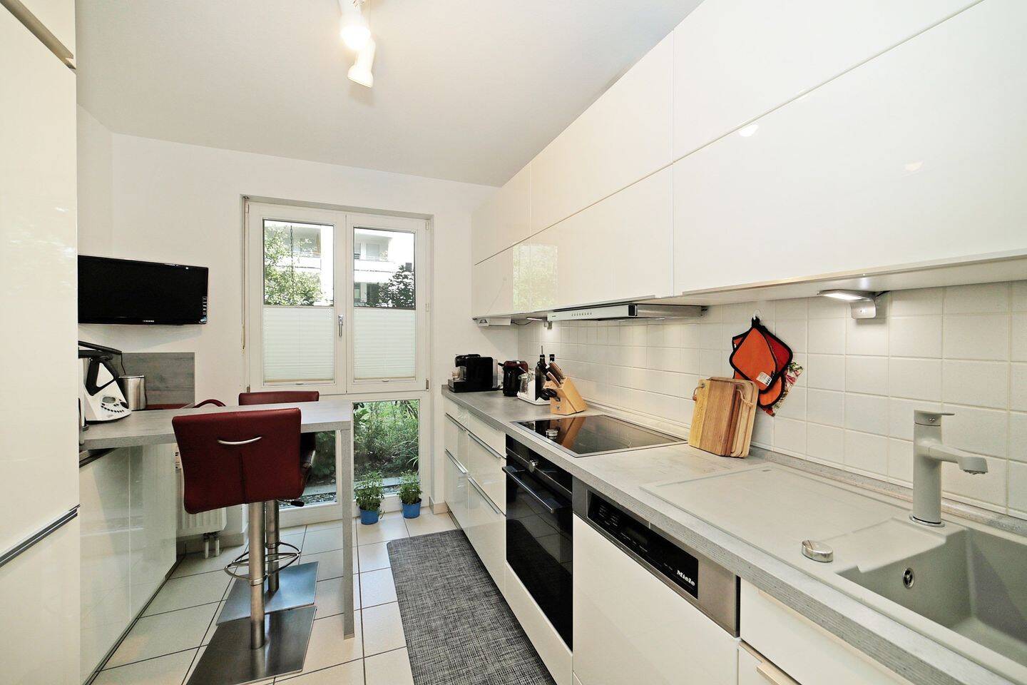 Schnuckeliges Erdgeschoss-Juwel mit Terrasse – Wohnglück dank Erbbaurecht – 81927 München – Vorschaubild 8