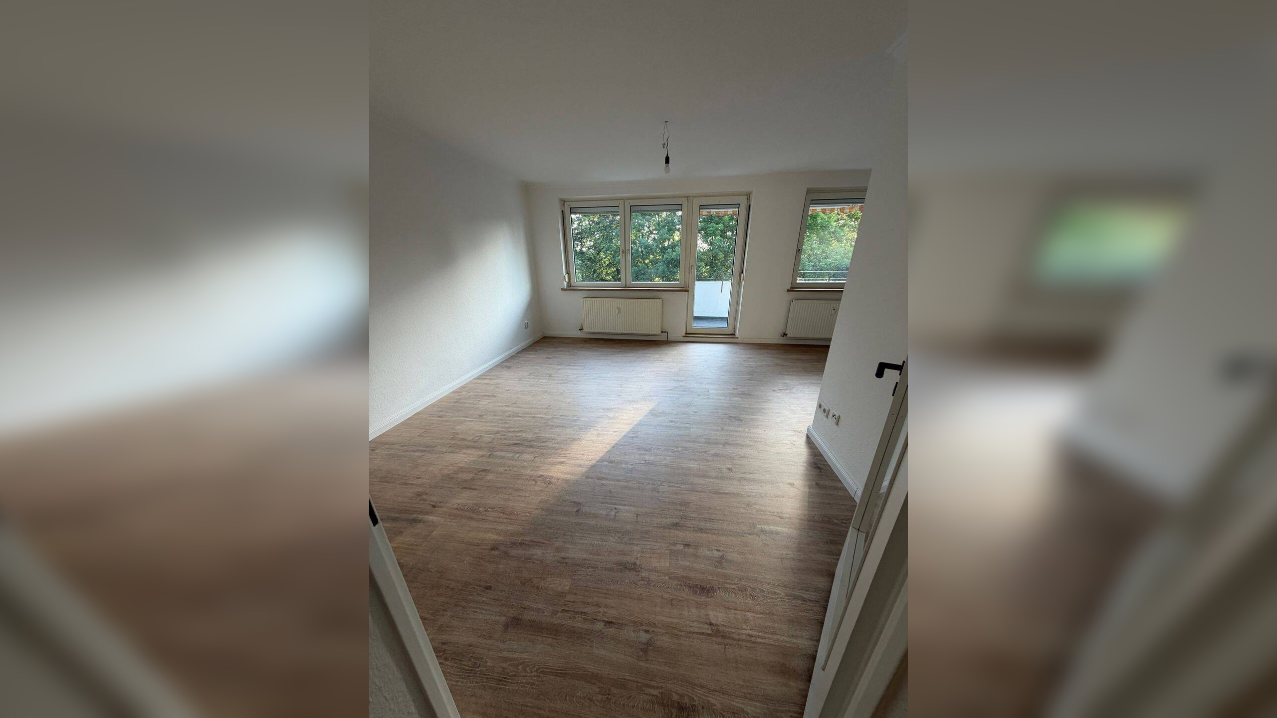 Frisch renovierte 3-Zimmer-Wohnung mit Balkon – 28259 Bremen – Vorschaubild 2