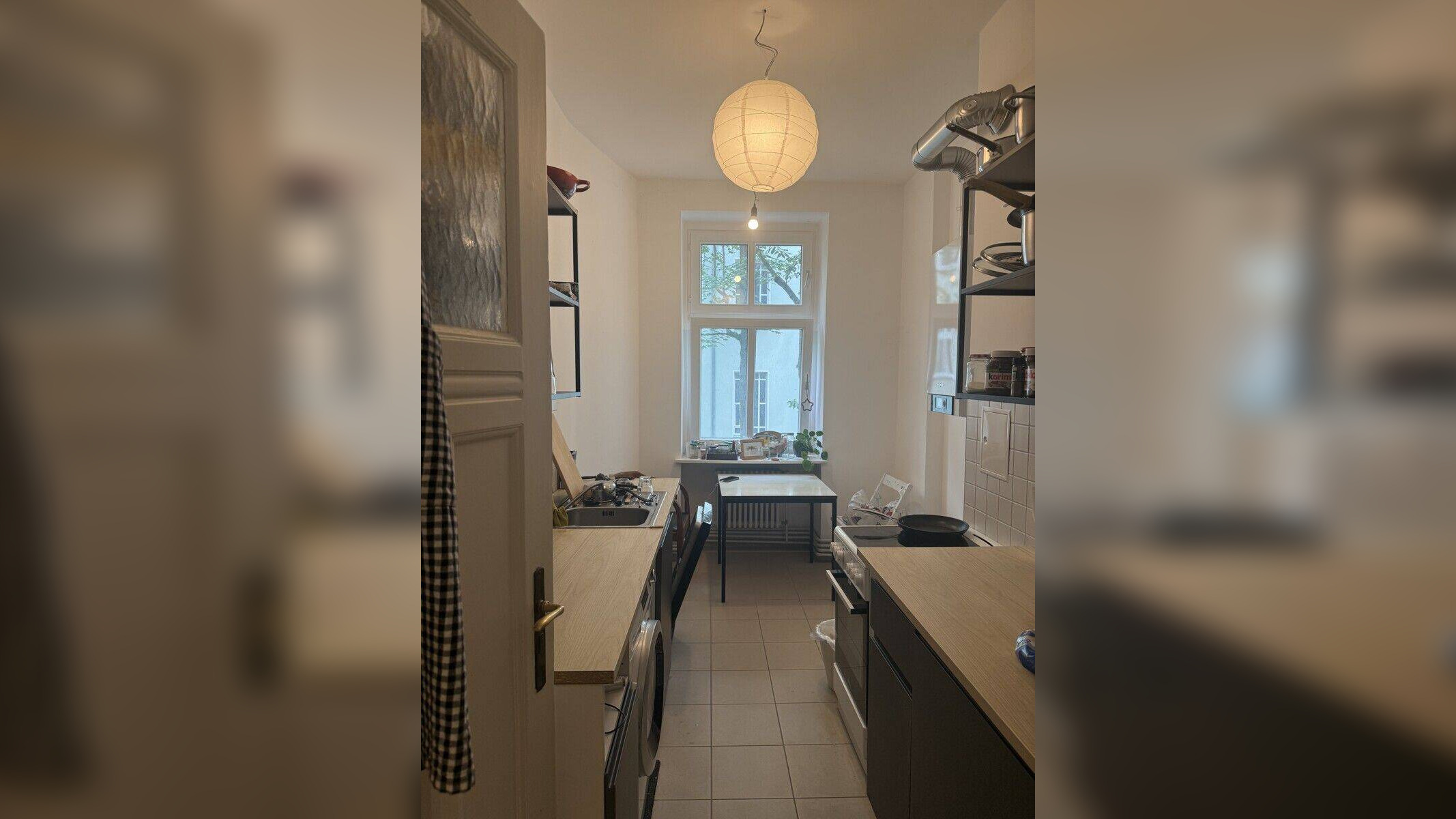 Gut geschnittene 2-Zimmerwohnung mit Dielenboden und Nähe zum Schlosspark Charlottenburg – 10589 Berlin – Vorschaubild 7