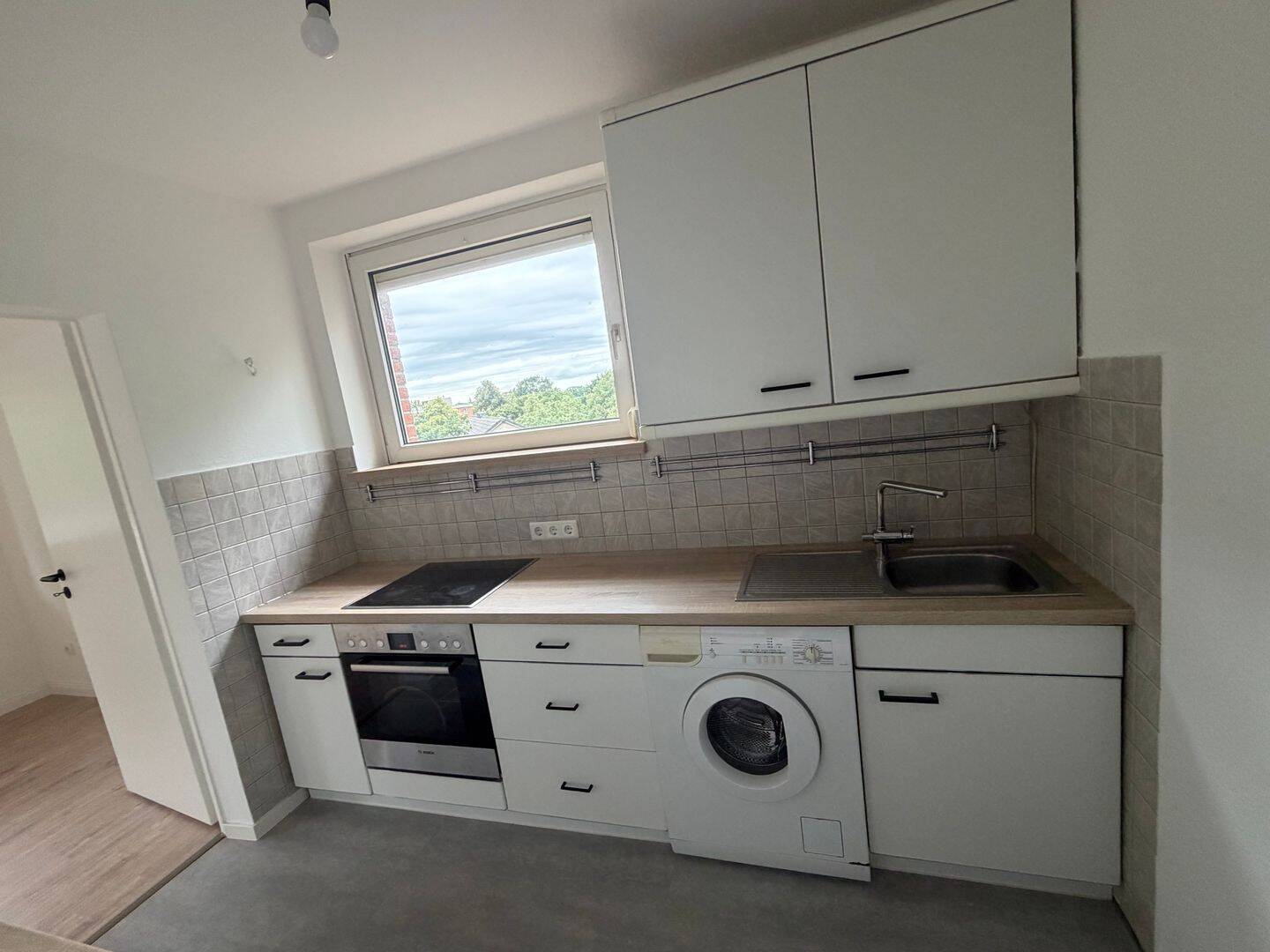 Frisch renovierte 3-Zimmer-Wohnung mit Balkon – 28259 Bremen – Vorschaubild 7