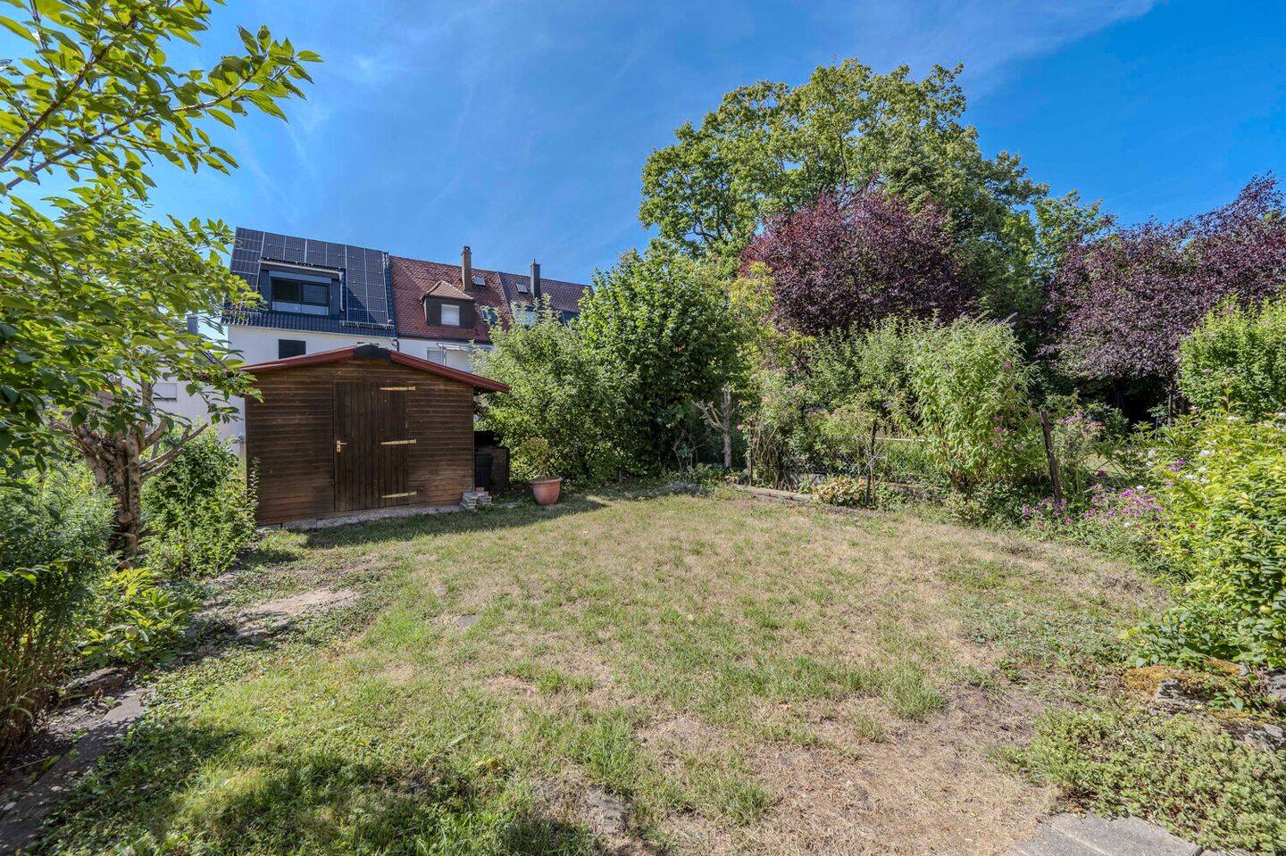 Wohnen mit Lebensqualität – Gepflegtes Einfamilienhaus mit Garten – 70327 Stuttgart – Vorschaubild 6