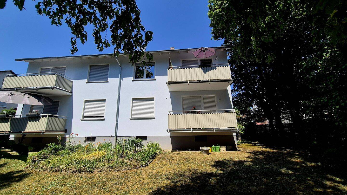 Wohnen mit Charme in Würzburg-Heidingsfeld – gepflegte 3-Zimmer-Wohnung mit sonnigem Südbalkon – 97084 Würzburg – Vorschaubild 2