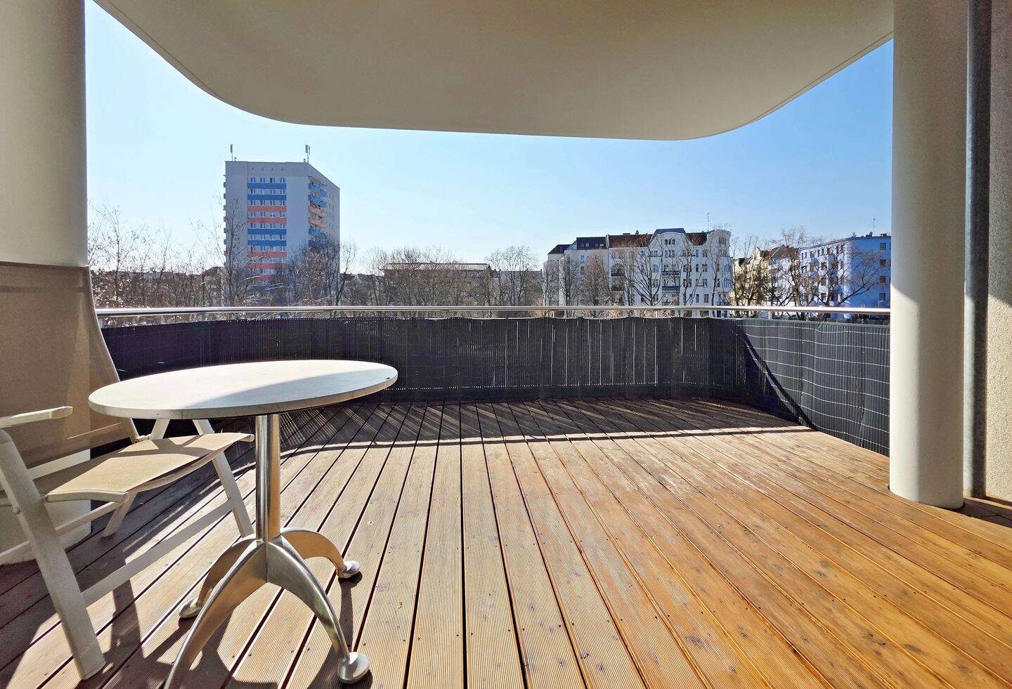 Freie, barrierefreie 3-Zimmer-Wohnung mit Wasserblick, EBK, Fußbodenheizung, Lift und TG! – 10589 Berlin – Vorschaubild 8
