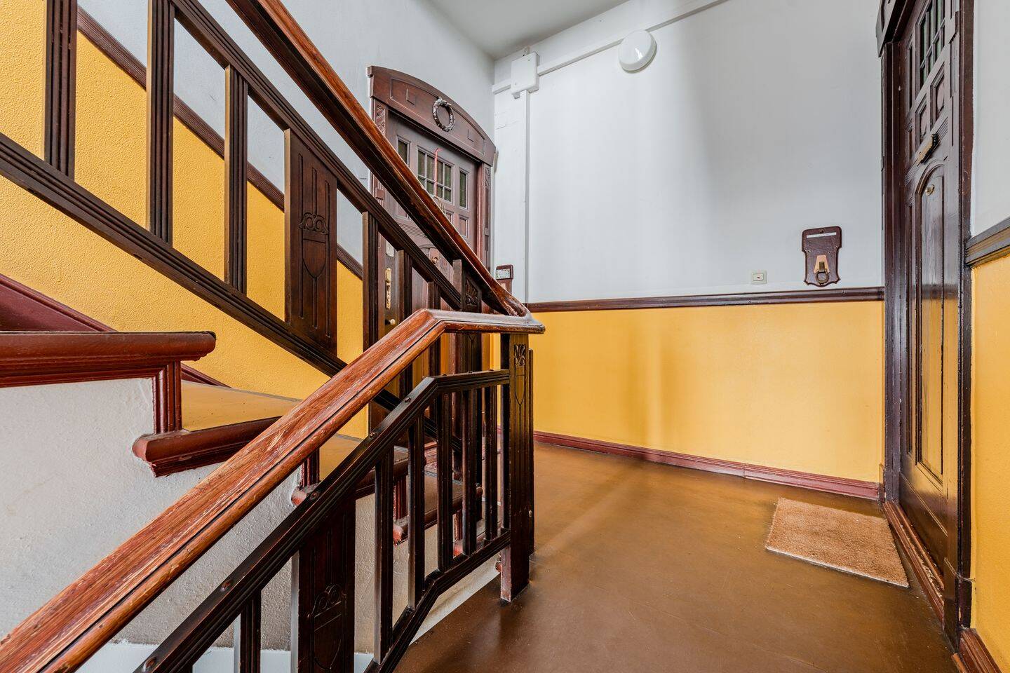 Beliebte Spreelage mit urbanem Flair! Vermietete Altbauwohnung mit hohem Wertsteigerungspotential – 10999 Berlin – Vorschaubild 7