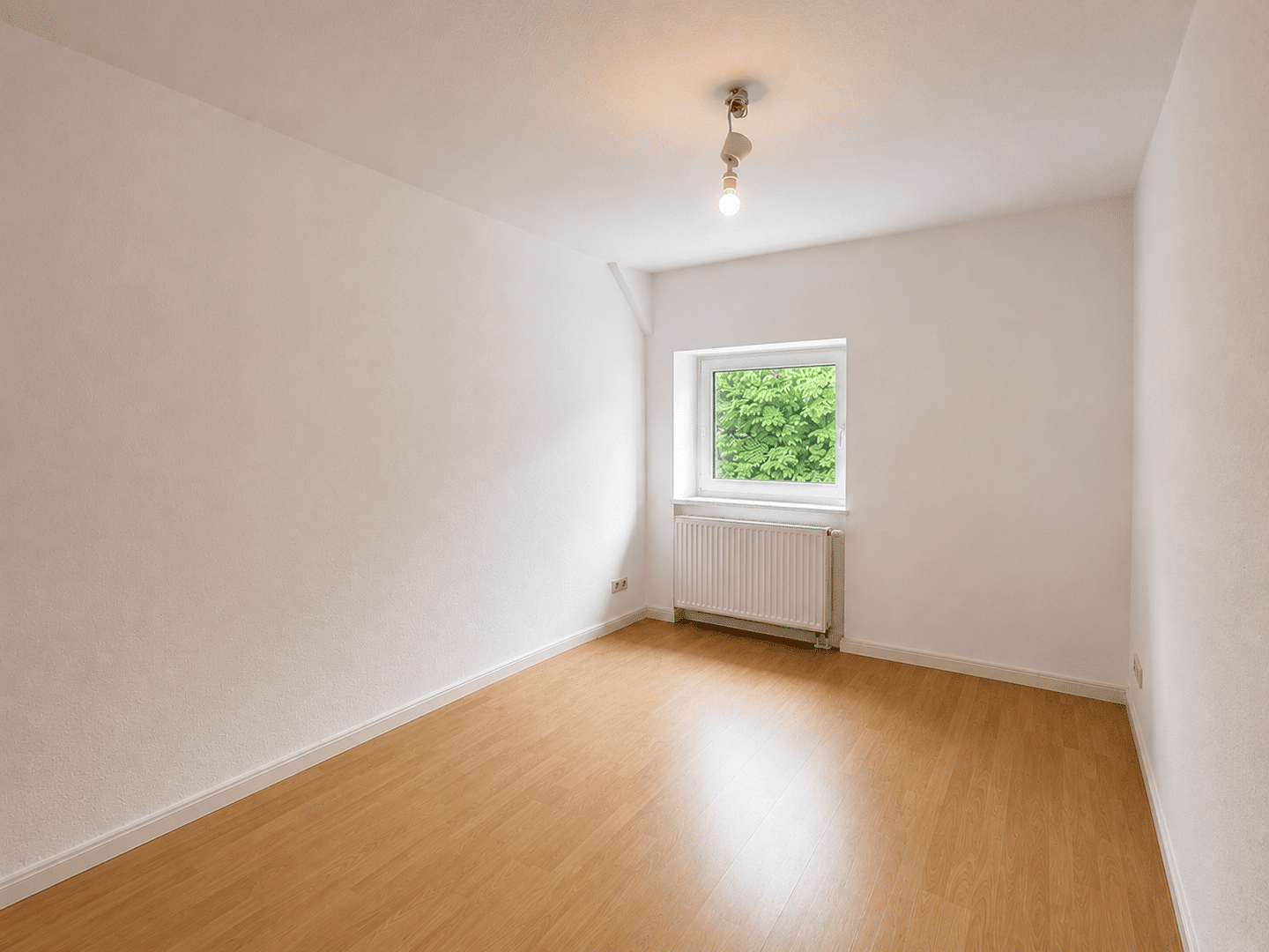 3-Raum Wohnung in Uni-Nähe mit WG-Potenzial – 18057 Rostock – Vorschaubild 5