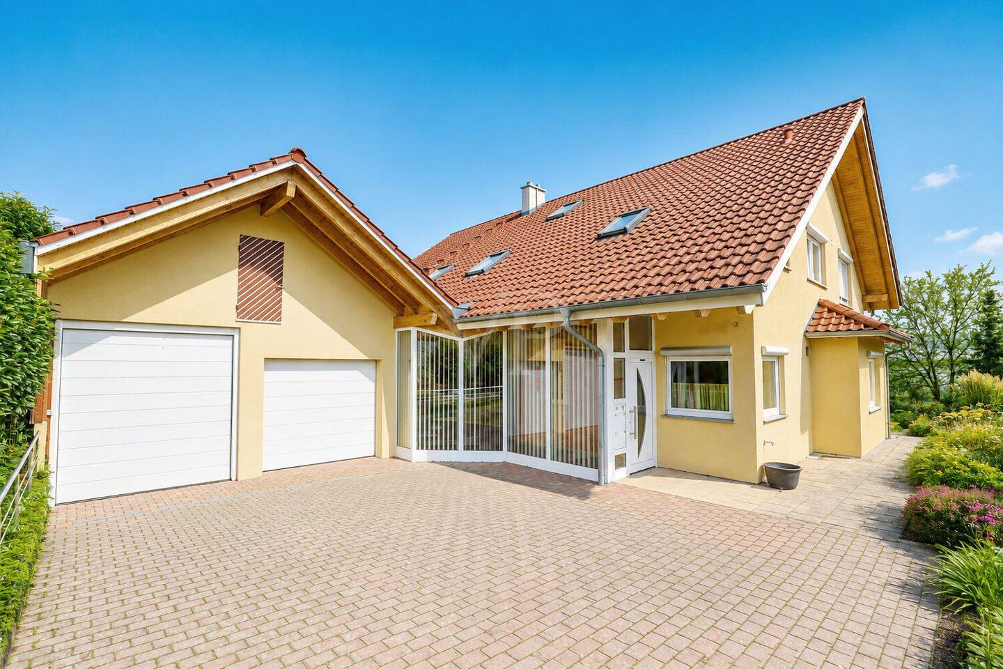 Zwei Generationen, ein besonderes Zuhause – großzügiges Zweifamilienhaus am Feldrand – 74078 Heilbronn – Vorschaubild 5