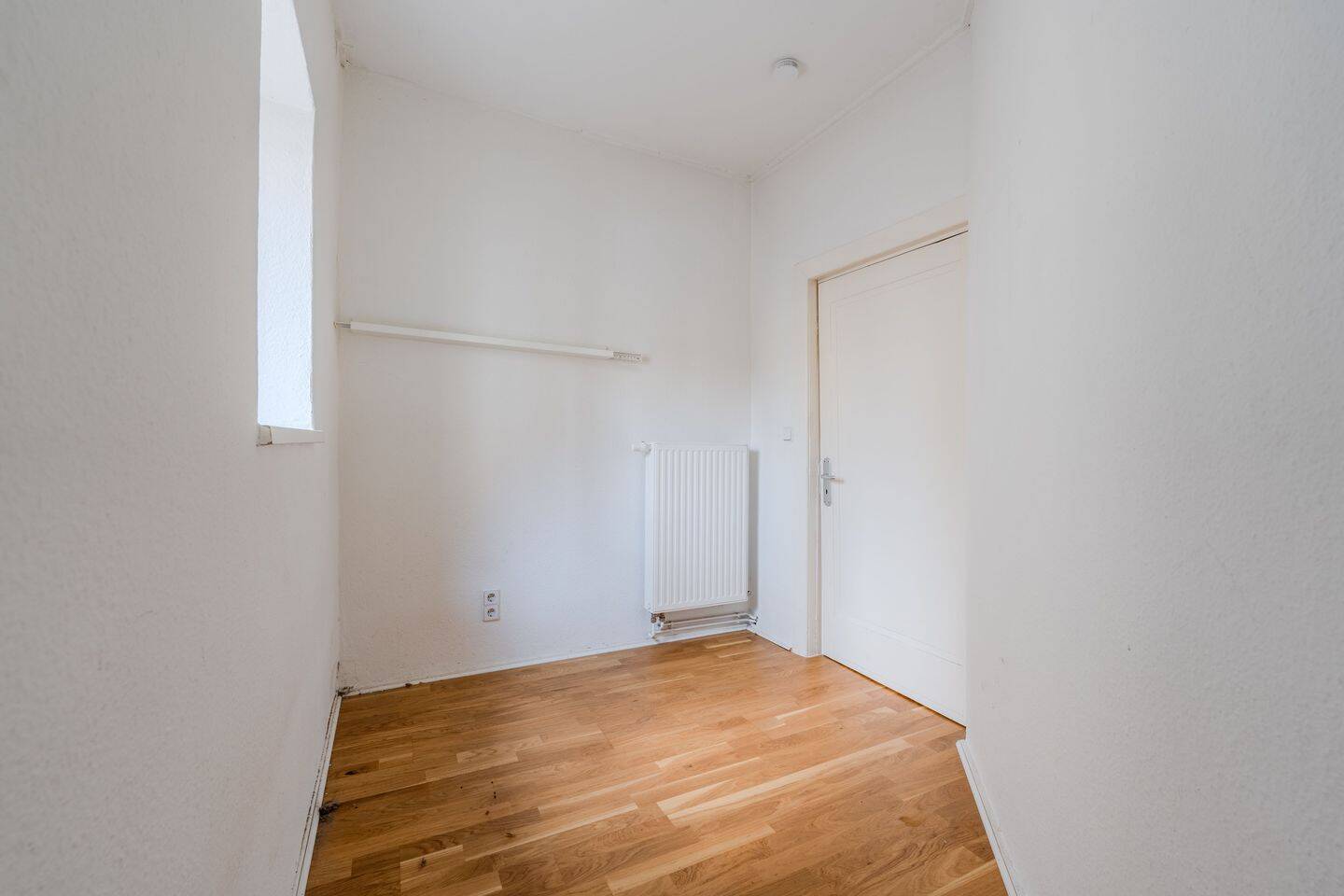 Eigenbedarf möglich! Altbaucharme im Westfälischen Viertel – Nur wenige Schritte zum Bundesratsufer – 10555 Berlin – Vorschaubild 8
