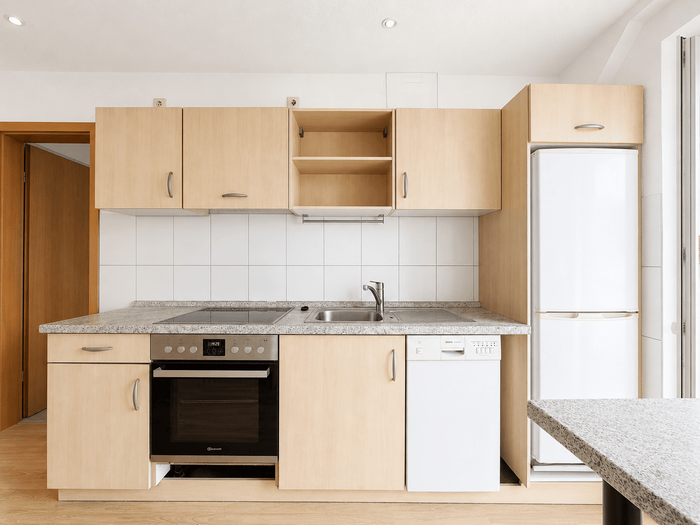 3-Raum Wohnung in Uni-Nähe mit WG-Potenzial – 18057 Rostock – Vorschaubild 11