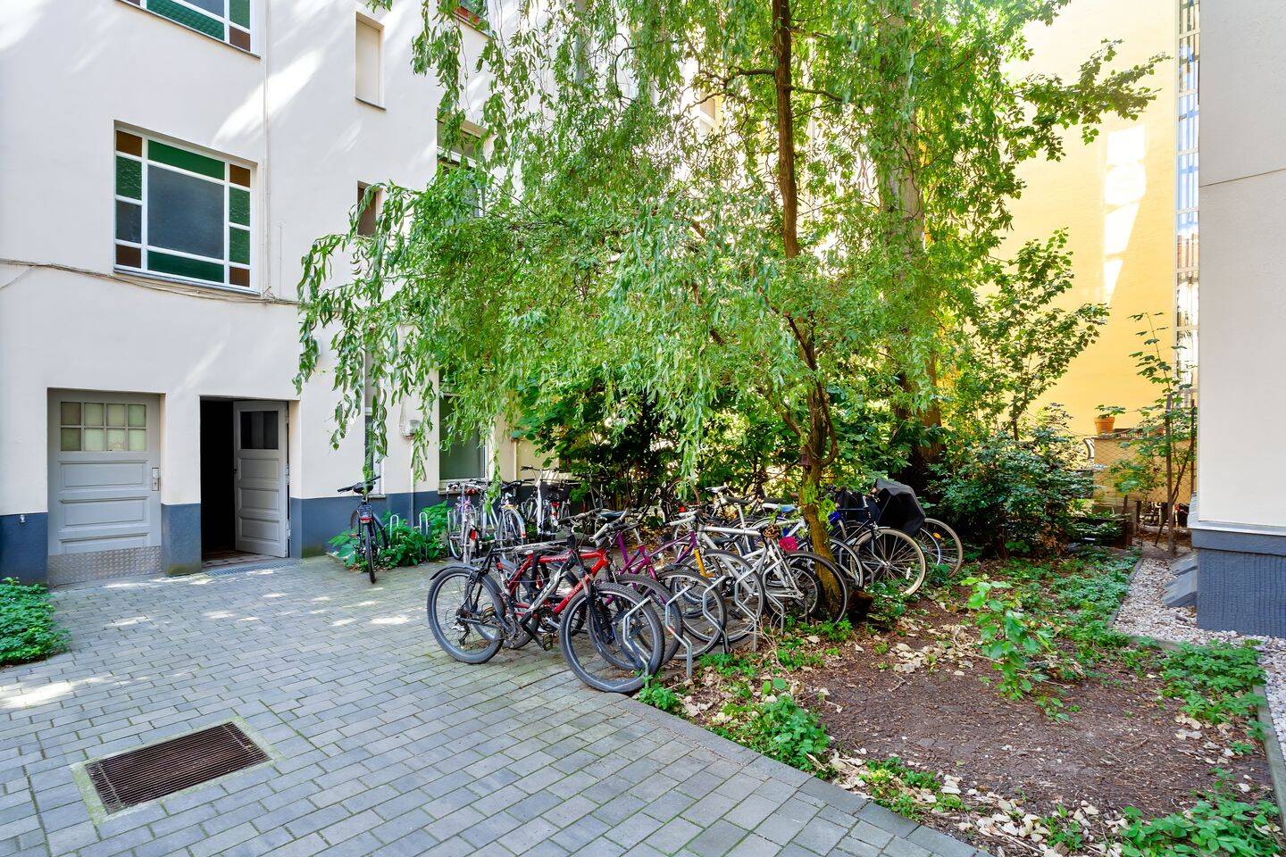 Ossastraße: Frisch renoviert. Gut geschnitten. Neukölln. – 12045 Berlin – Vorschaubild 11