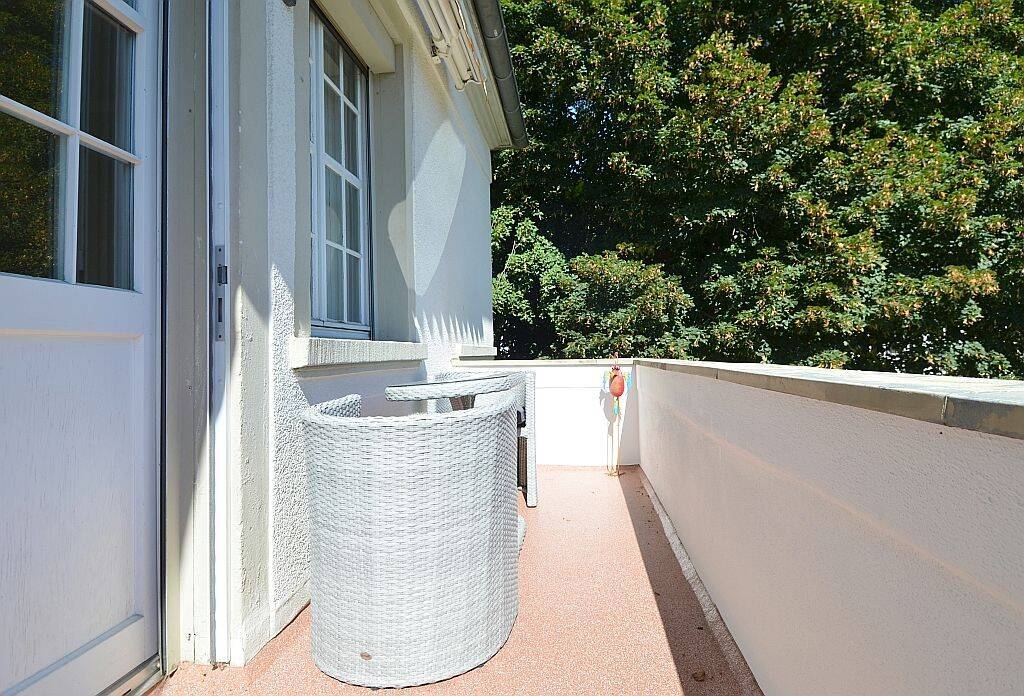 Sehr große möblierte 4-Zimmer Altbauwohnung mit Balkon in Mainz – 55131 Mainz – Vorschaubild 9