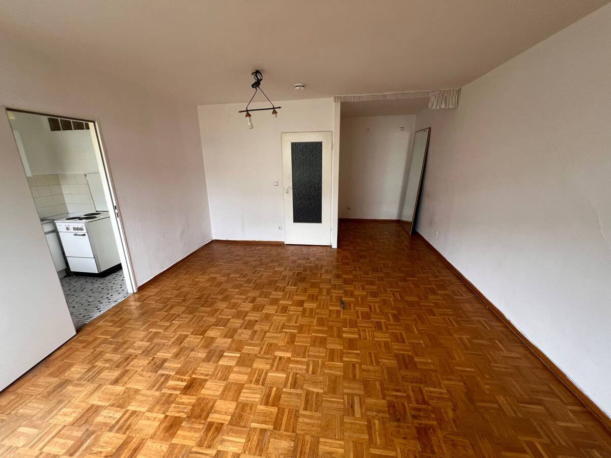 Charlottenburg: Eislebener Str: VERMIETETE 1-Zi-Whg, 40m² – 6.OG + SÜD-Balkon – kündbar in 9 Monaten – 10789 Berlin – Vorschaubild 9
