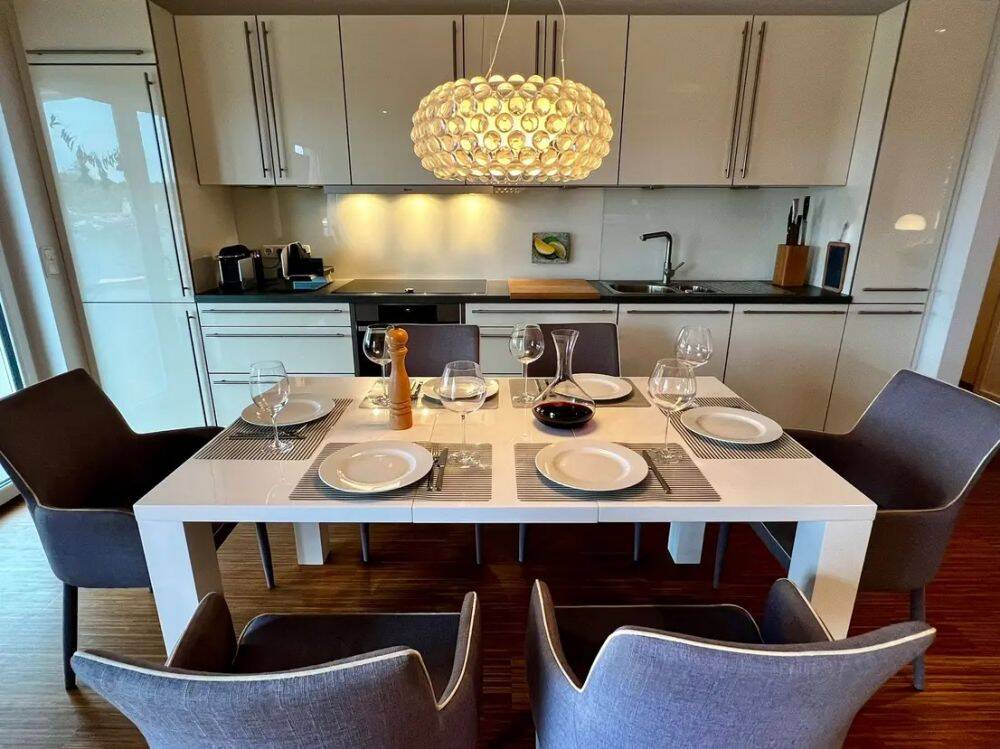 Bezugsfreie Penthouse-Wohnung mit großer Sonnen-Terrasse, barrierefrei, mit unverbautem Weitblick, Fahrstuhl und vielen hochwertigen Features, durchda – 12621 Berlin – Vorschaubild 5