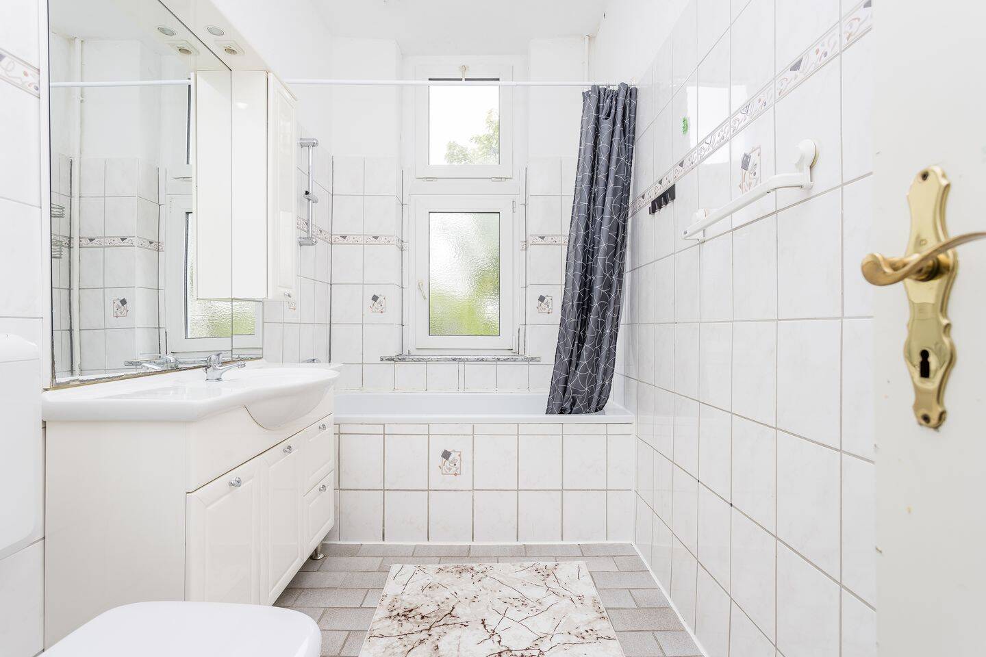 Charmante, geräumige Altbau-Wohnung im Zentrum von Tegel – Bezugsfrei zum Wunschzeitraum – 13507 Berlin – Vorschaubild 5