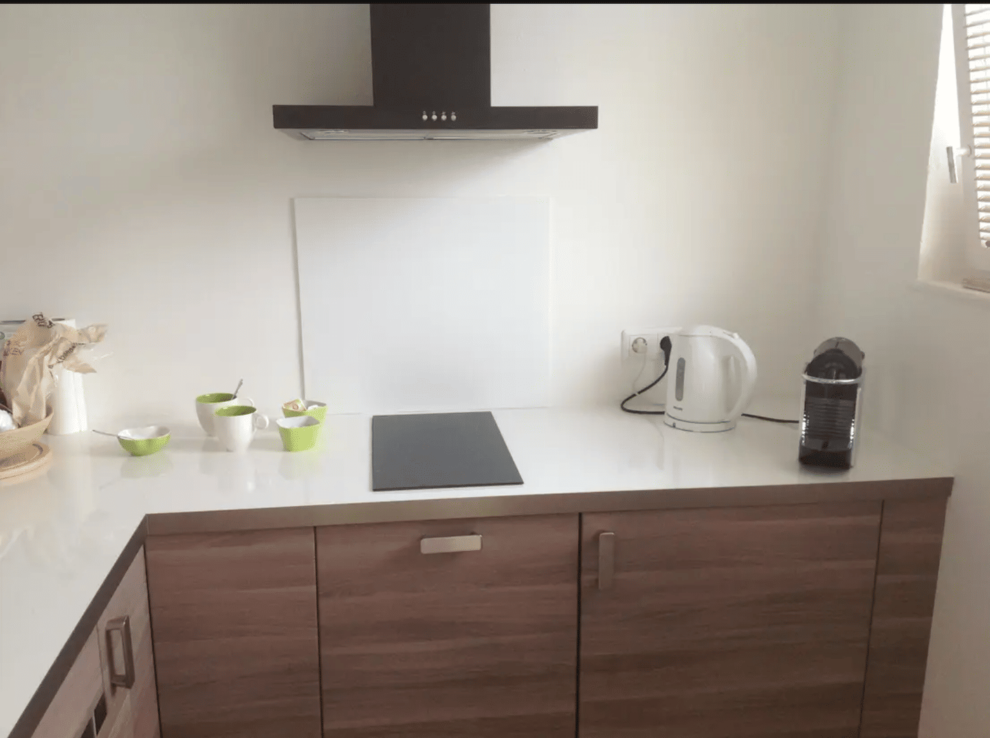 Ruhiges 1,5-Zimmer-Apartment mit Balkon und freiem Blick in Charlottenburg – 10585 Berlin – Vorschaubild 5
