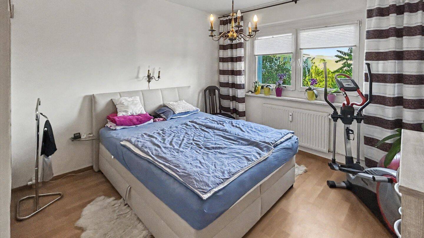Attraktive 4-Zimmer-Wohnung mit Balkon in gepflegter Wohnanlage in Berlin – 13059 Berlin – Vorschaubild 5