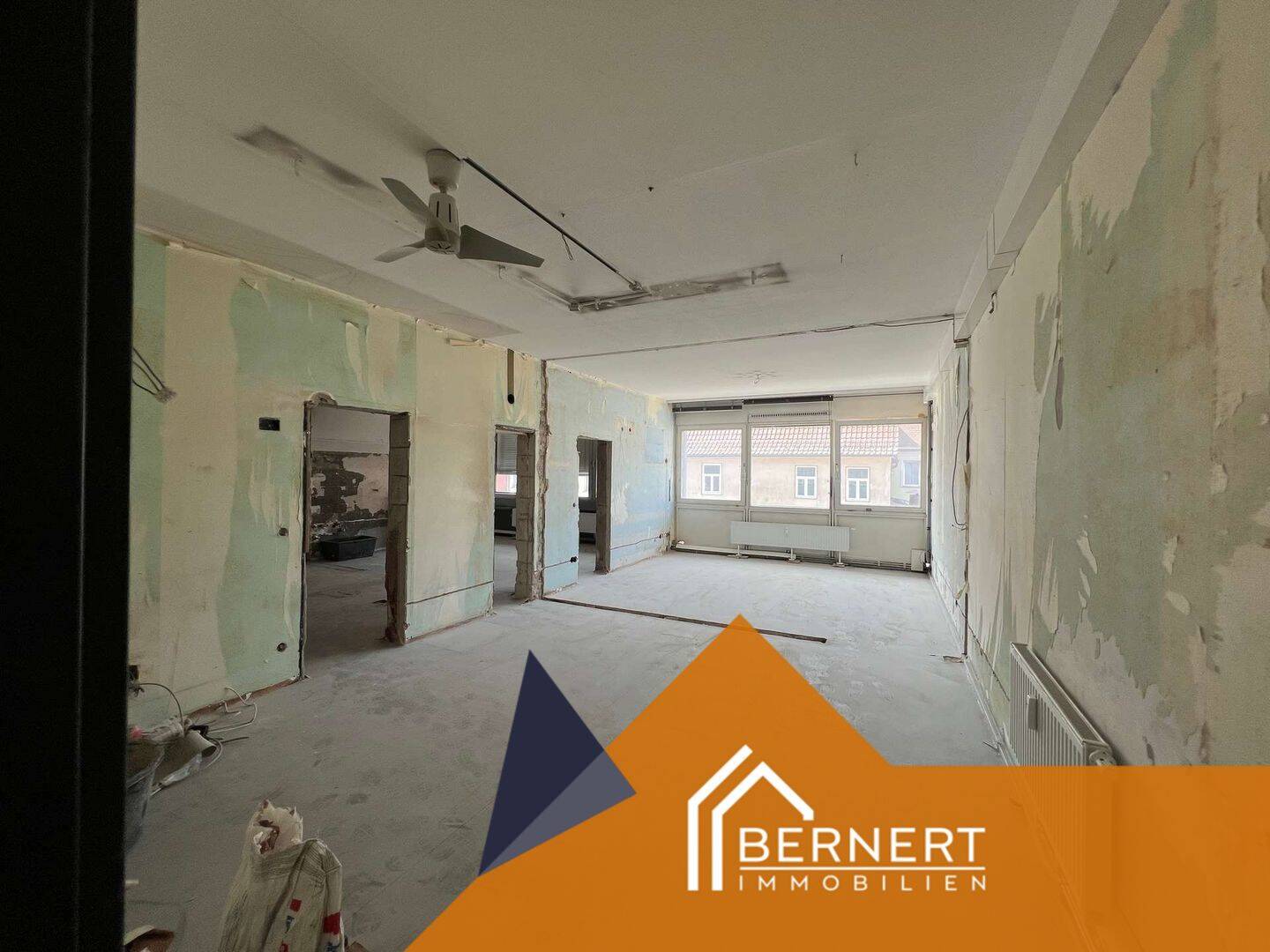 Entkernt & bereit für Ihre Ideen – 115 m² Wohnung im Rohbau in Erlangens Innenstadt – 91054 Erlangen – Vorschaubild 2