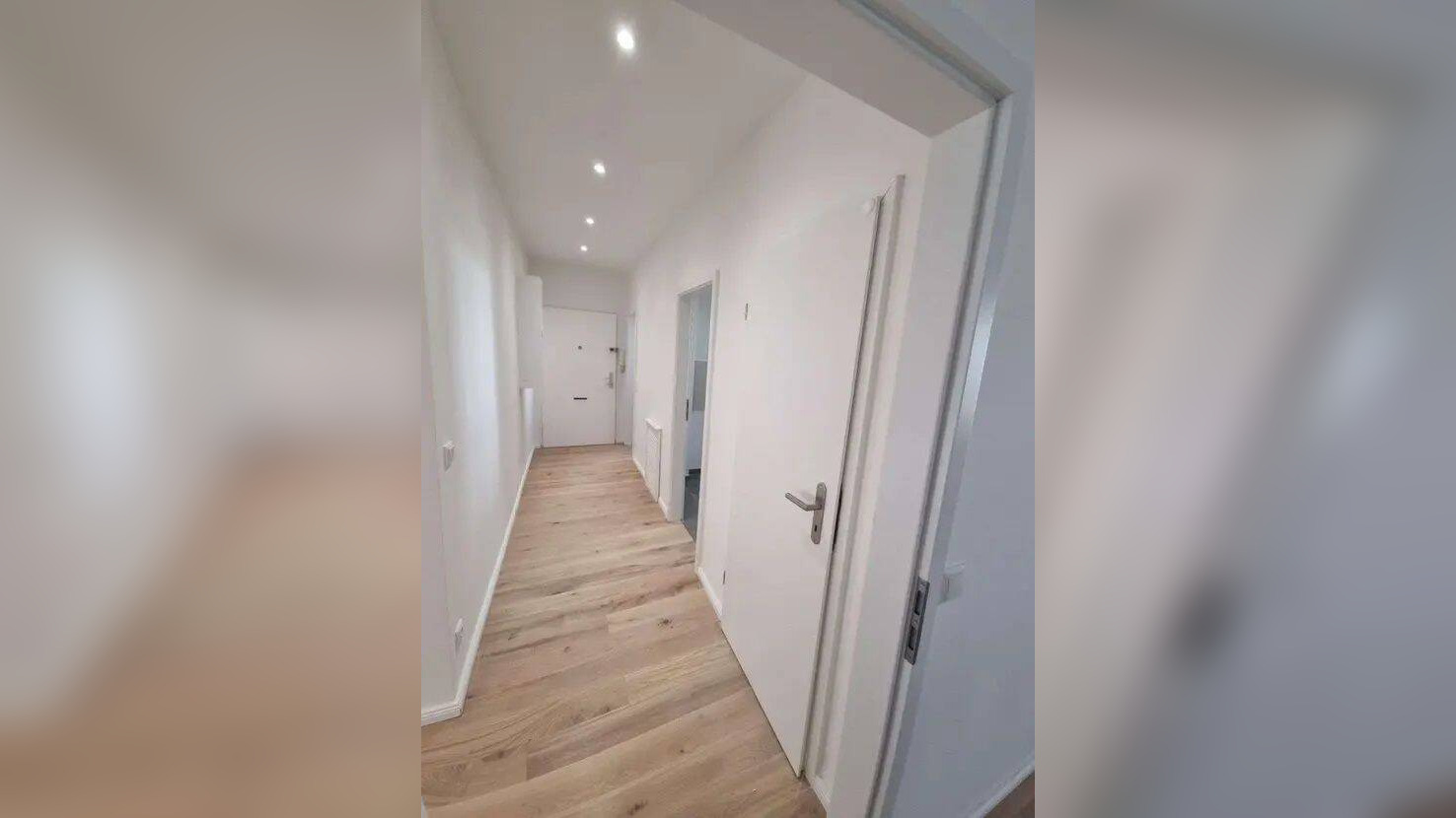 helle 2 Zimmer-Wohnung mit Balkon, saniert, zentral liegend in Berlin-Marienfelde, sofort bezugsfrei – 12279 Berlin – Vorschaubild 2