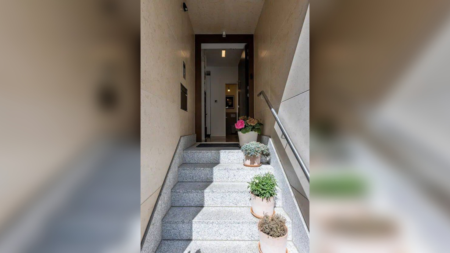 Stylische,neuwertige 4-Zimmer-Maisonette-Wohnung in Berlin-Mitte, Top Location, ruhige Wohnanlage – 10179 Berlin – Vorschaubild 5