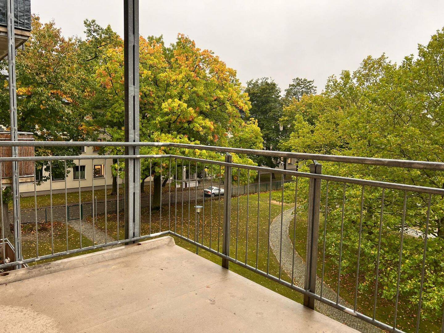 Lichtdurchflutete 2-Zimmer-Wohnung mit Parkett, Balkon, EBK und TG in Top-Lage – 14469 Potsdam – Vorschaubild 7