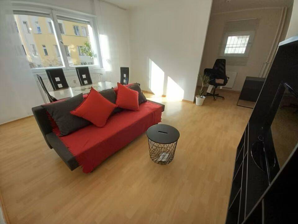 Möbliertes 2-Zimmer-Apartment am Halensee (Grunewald) – renoviert & bezugsfrei – 14193 Berlin – Vorschaubild 4