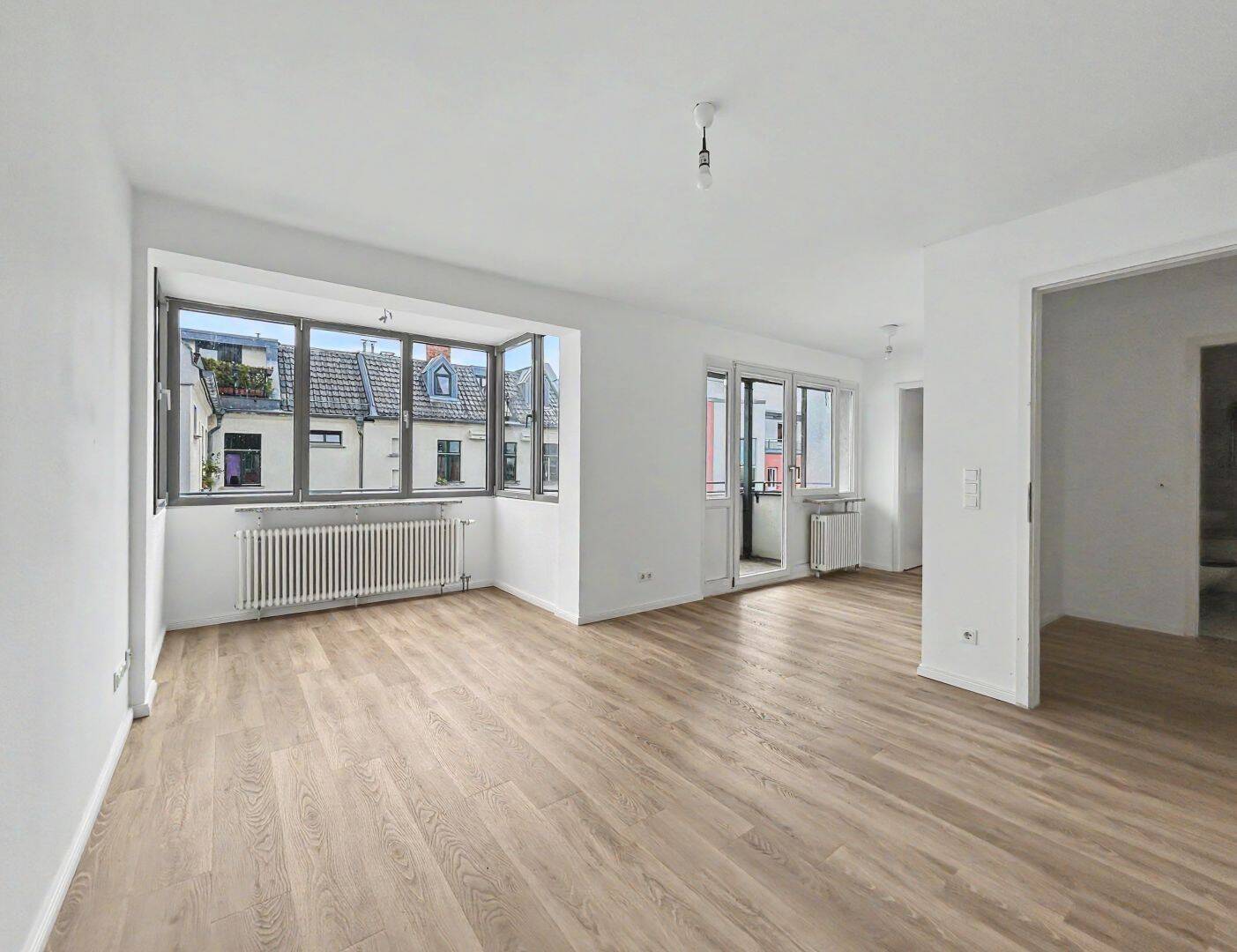 Bezugsfrei für Eigennutzer: Top geschnittene 2-Zimmer-Wohnung mit Balkon im Europaviertel in Berlin – 10115 Berlin – Vorschaubild 4