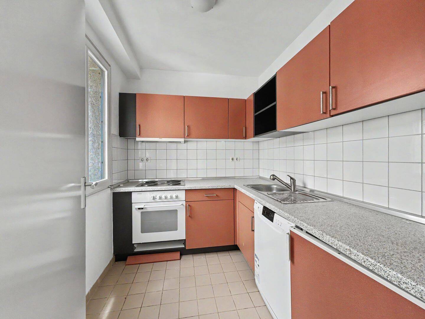 Bezugsfrei für Eigennutzer: Top geschnittene 2-Zimmer-Wohnung mit Balkon im Europaviertel in Berlin – 10115 Berlin – Vorschaubild 5