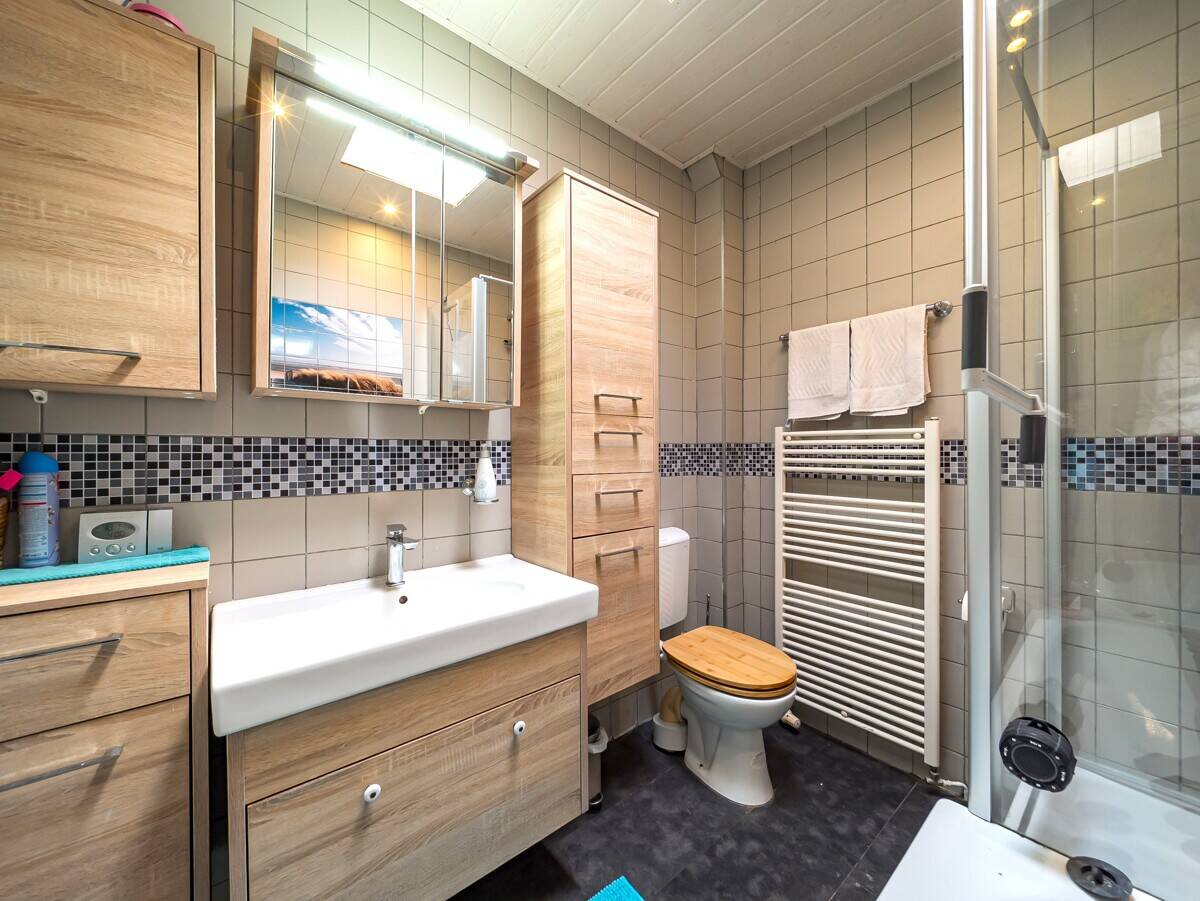 4-Zimmer-Erdgeschosswohnung mit sonnigem Garten in ruhiger Lage in Kreyenbrück – 26133 Oldenburg (Oldb) – Vorschaubild 9
