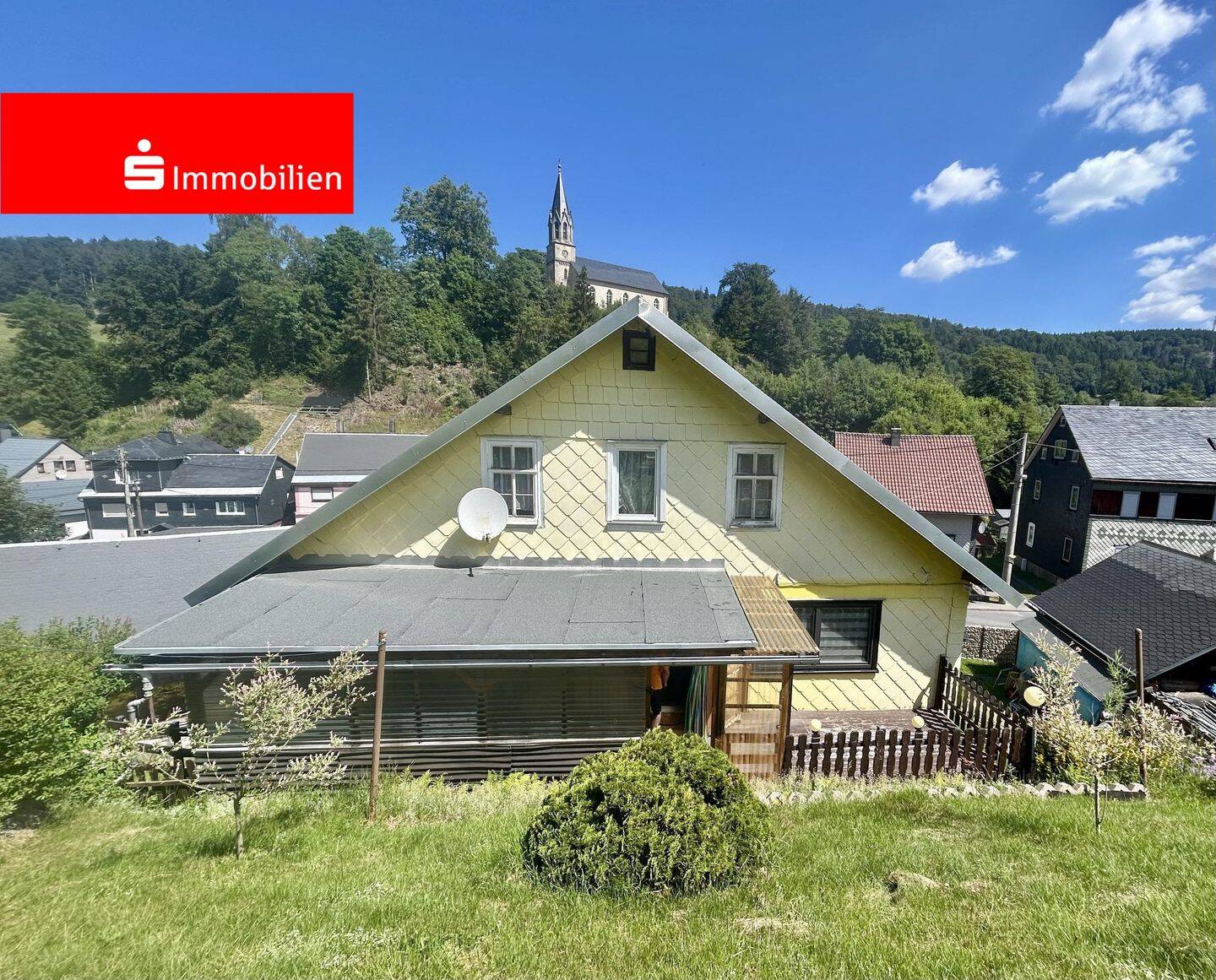 Familienhaus mit viel Platz und schönem Grundstück, 98724 Neuhaus am Rennweg