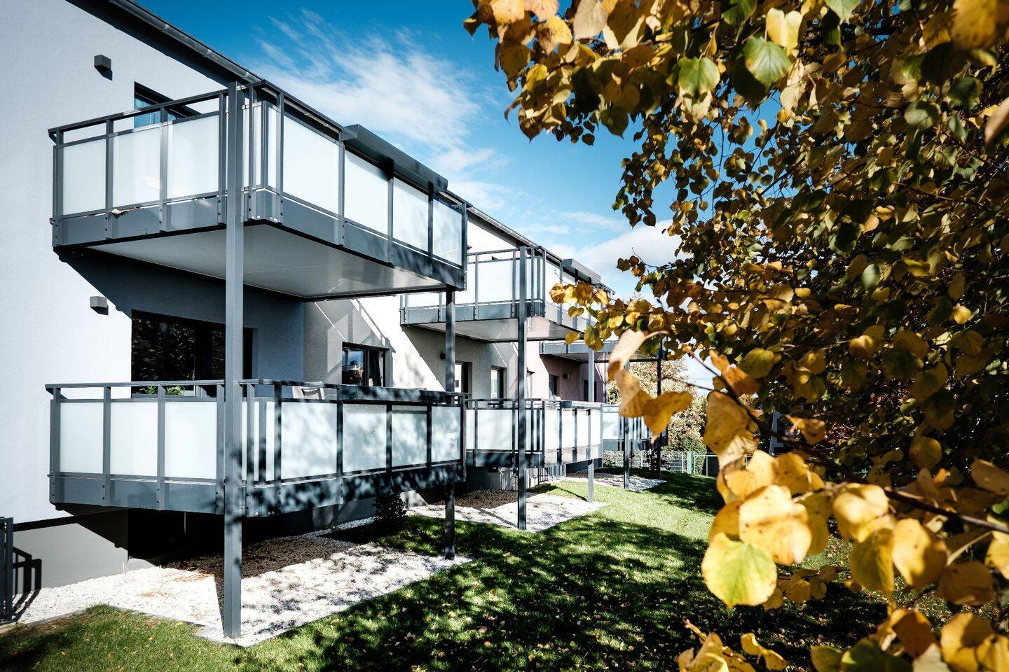 **EINE WOHNUNG DIE FREUDE MACHT!** RENOVIERTE 4-ZI-WHG MIT WUNDERSCHÖNEM BALKON, 53359 Rheinbach