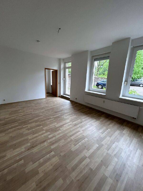 Renovierte 3-Raum-Wohnung mit Terrasse in Magdeburg Sudenburg