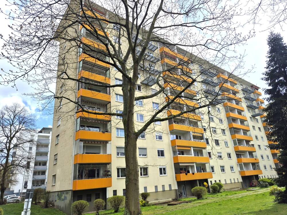 St. Johann, Preußenstraße: ETW 3 ZKB mit Balkon und Stellplatz, 66111 Saarbrücken