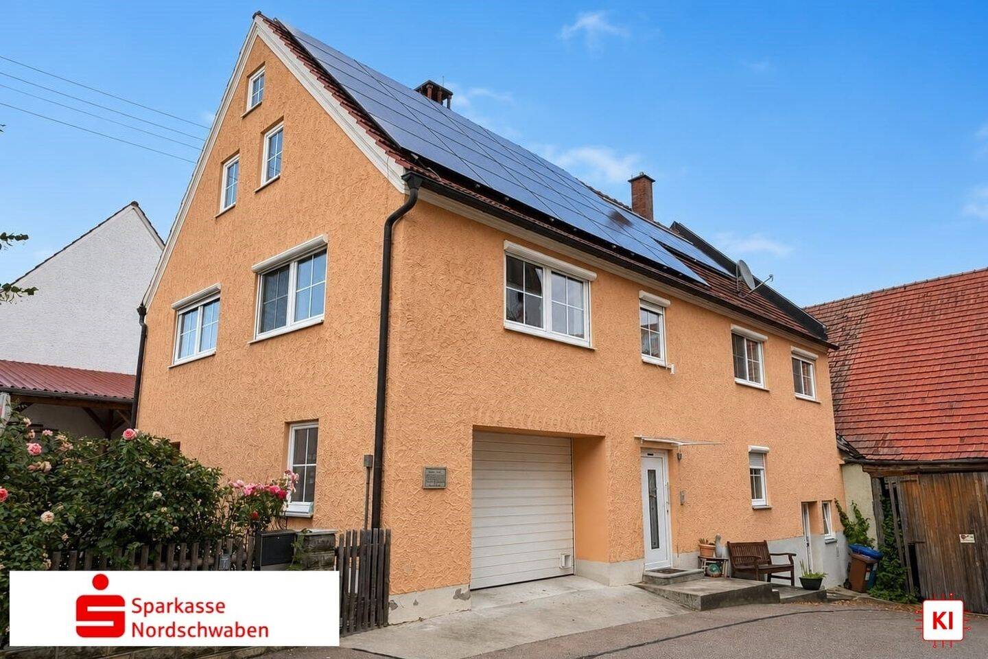 Wohnglück ohne Renovierungsbedarf – Einfamilienhaus in Ebermergen, 86655 Harburg (Schwaben)