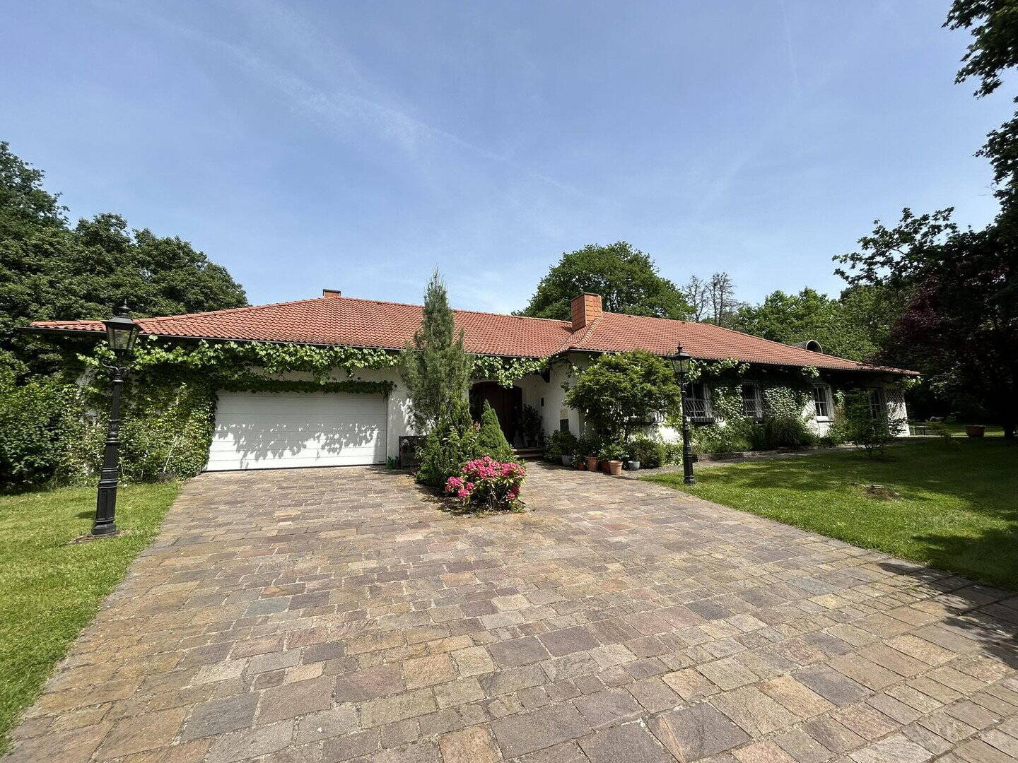 Landhausvilla auf großem parkähnlichen Anwesen, 54441 Kanzem