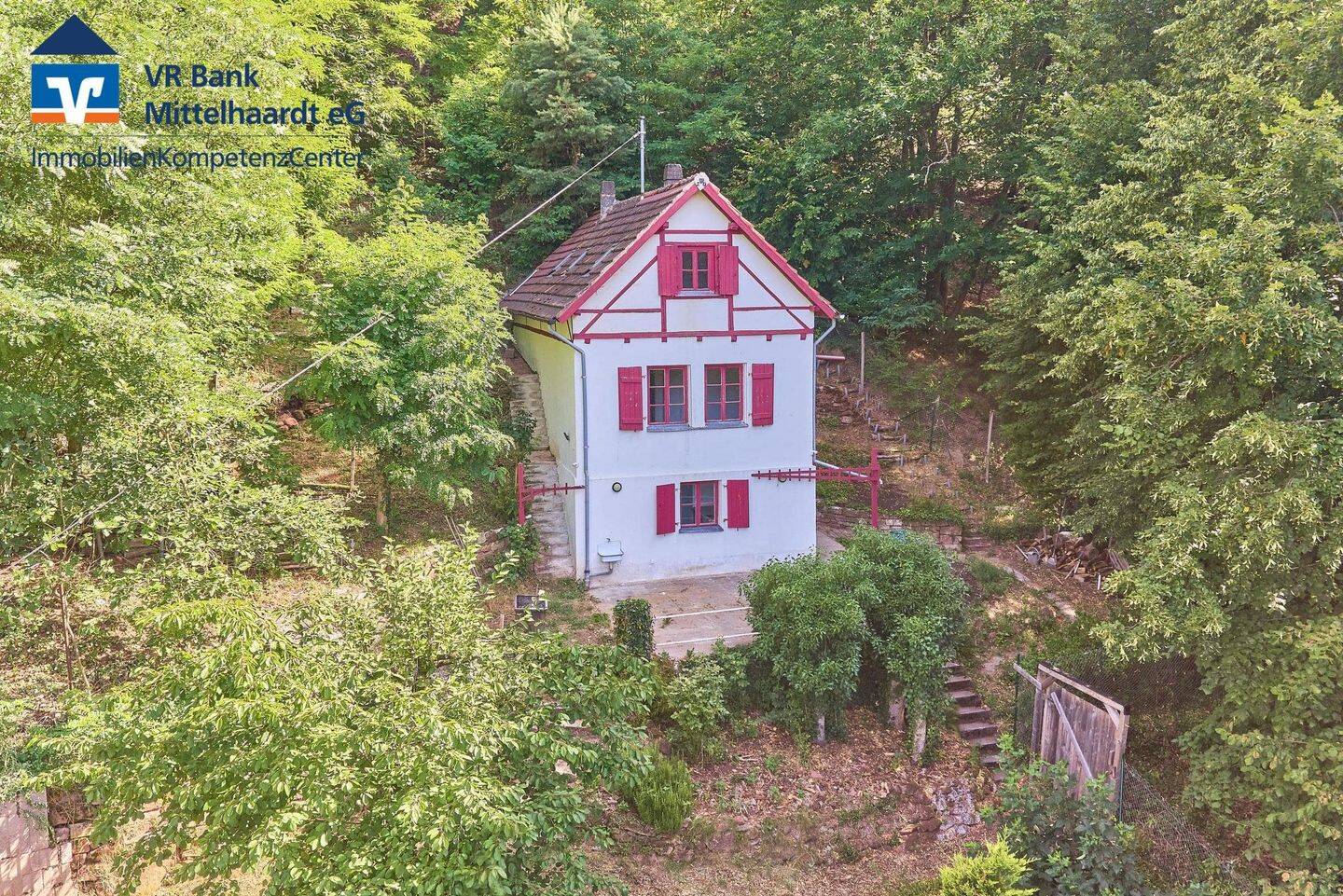 Ferienhaus in idyllischer Hanglage im Naturschutzgebiet von Bad Dürkheim!, 67098 Bad Dürkheim