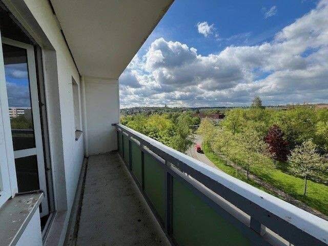 Geräumige 4-Zimmer-Wohnung in Zwickau, Ideal für Familien oder Wohngemeinschaften, 8062 Zwickau