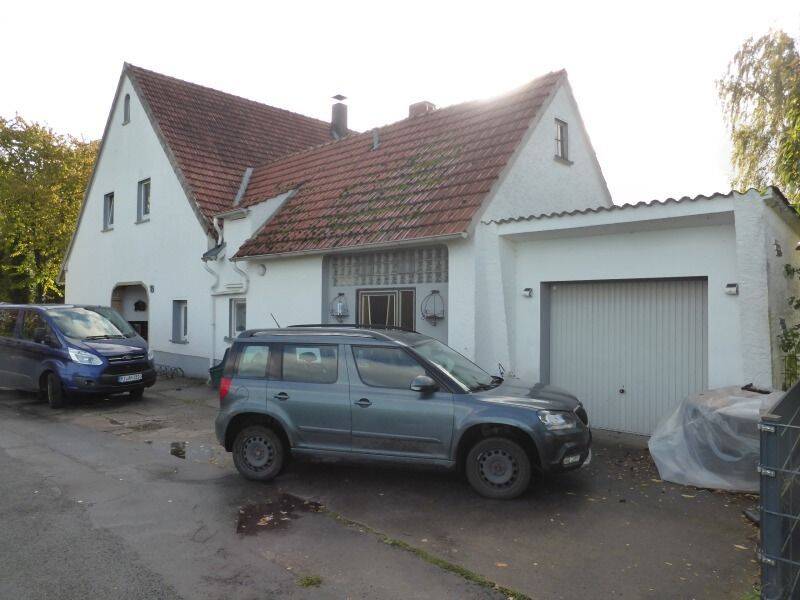 Wohnhaus mit Potenzial in Hille-Unterlübbe, 32479 Hille