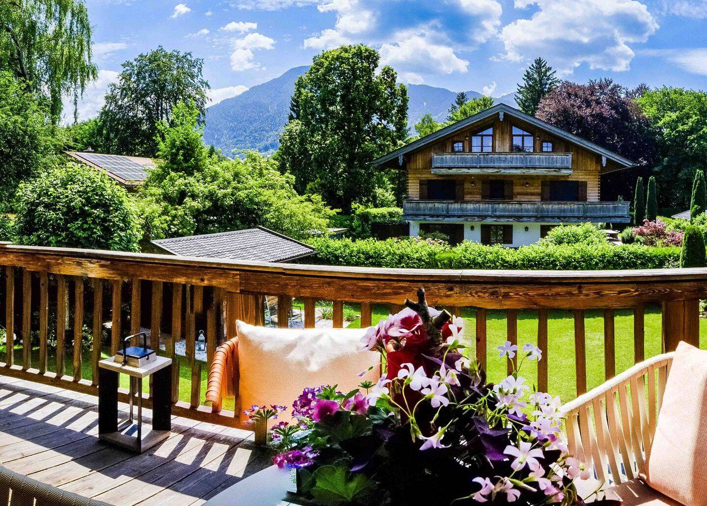 EXKLUSIVE 4-ZIMMER-ETW IN BEVORZUGTER WOHNLAGE, Rottach-Egern, 83700 Rottach-Egern