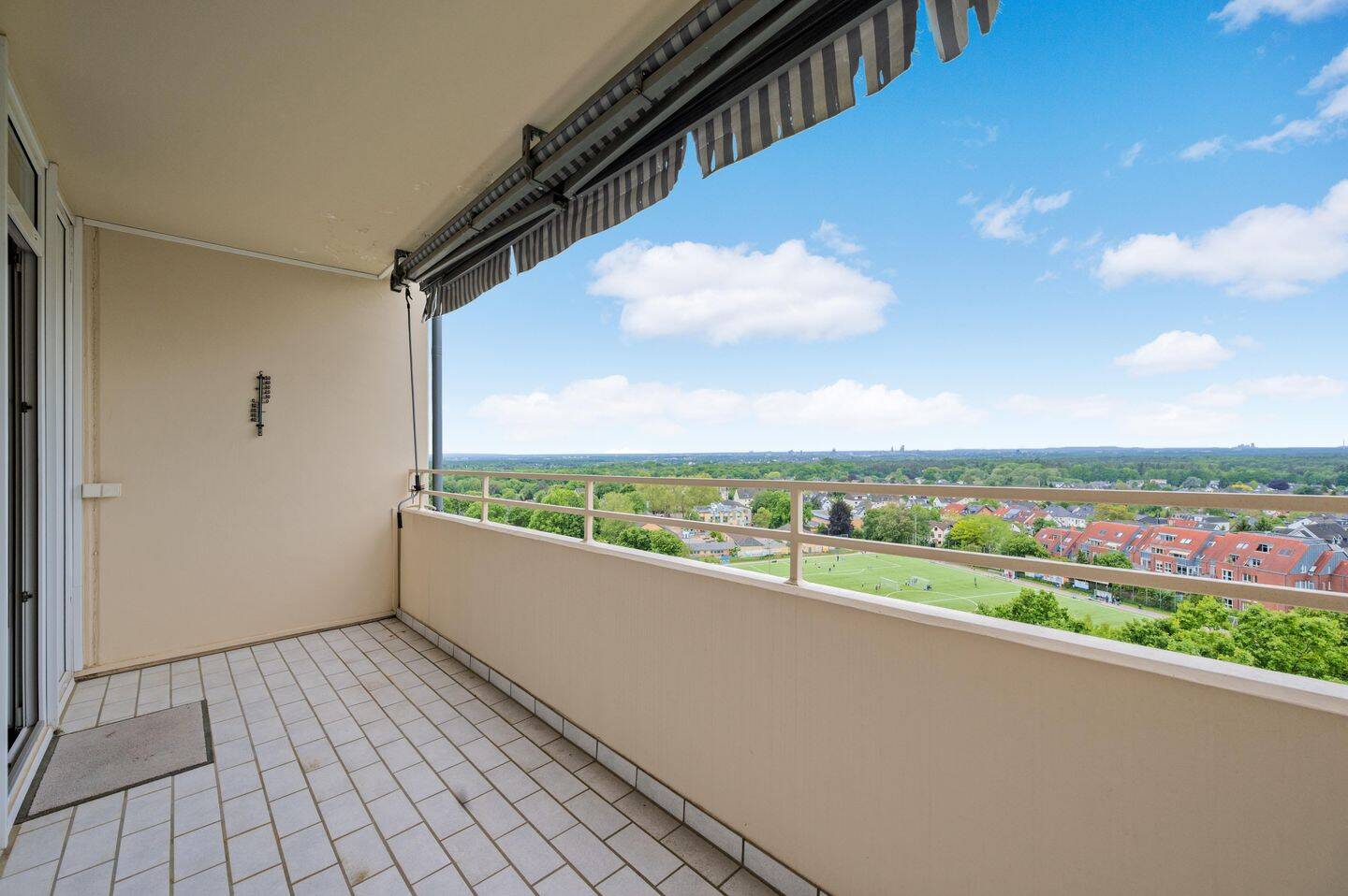 – sofort bezugsfrei – helle 3-Zimmer-Wohnung mit schönem Balkon und Aufzug, 51469 Bergisch Gladbach