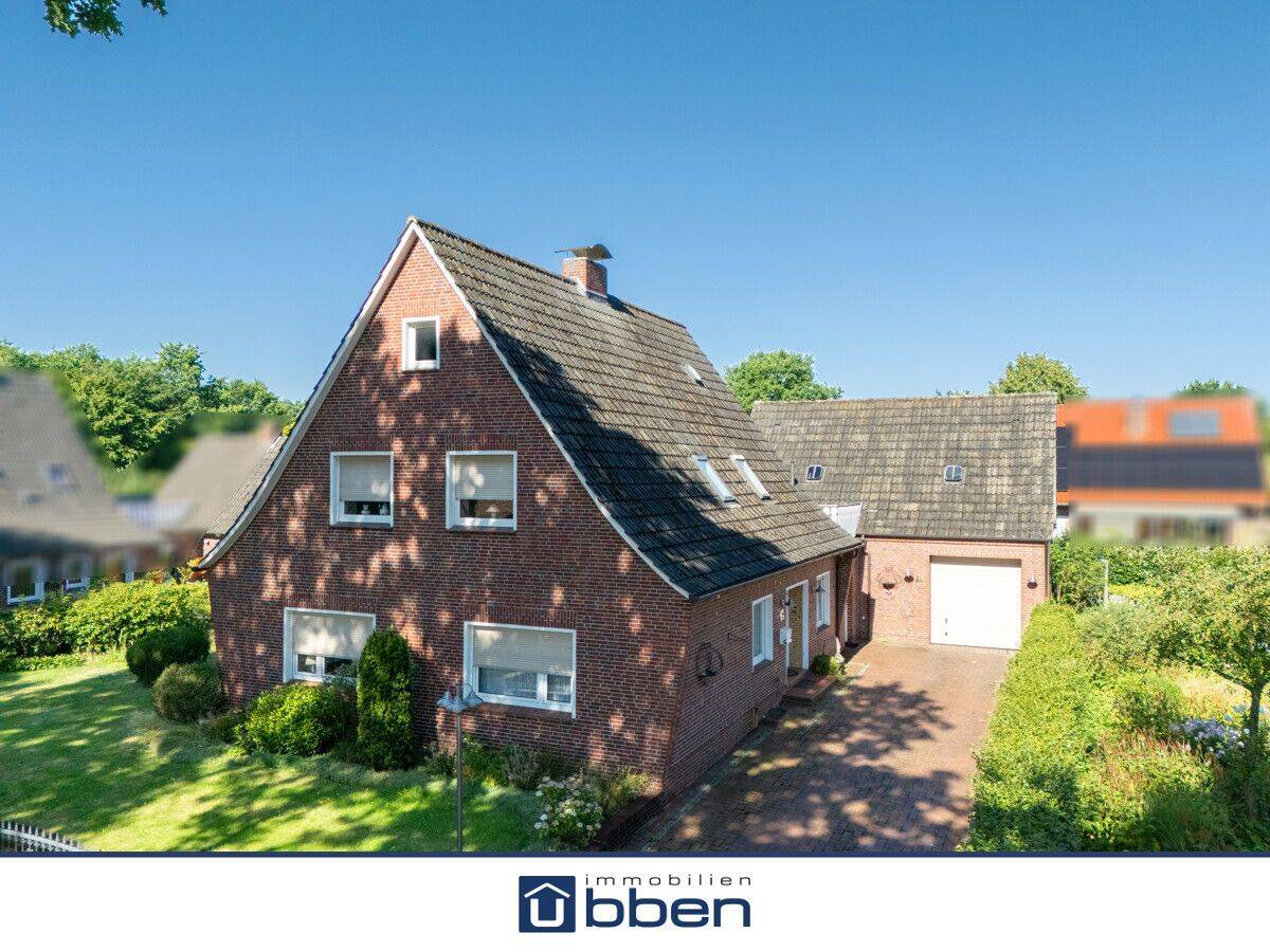 Einfamilienhaus mit großzügiger Garage und eigener Werkstatt, 26605 Aurich