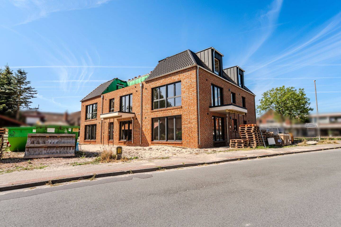Exzellente Dachgeschoss Wohnung KfW40 & QNG mitten in Rhauderfehn, 26817 Rhauderfehn