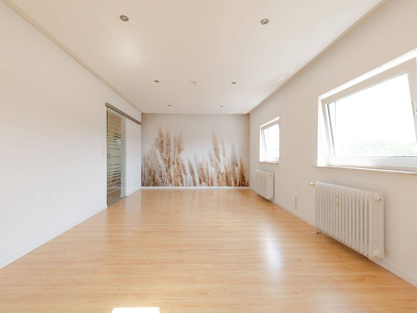 Unter gemütlichen Schrägen wohnen – 3 Zimmer Dachgeschosswohnung in Okriftel, 65795 Hattersheim am Main