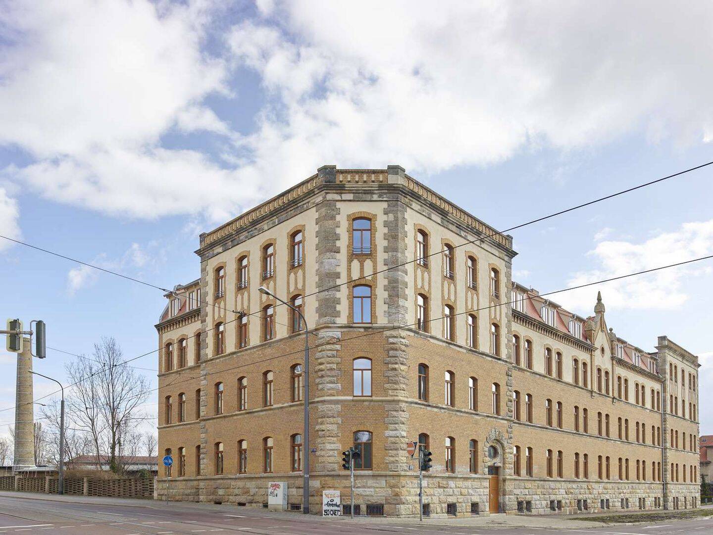 NEU **PERFEKT FÜR STUDENTEN & AZUBIS **MÖBLIERTES Single-Appartement im EG**Ab15.09.26 verfügbar!, 6112 Halle (Saale)