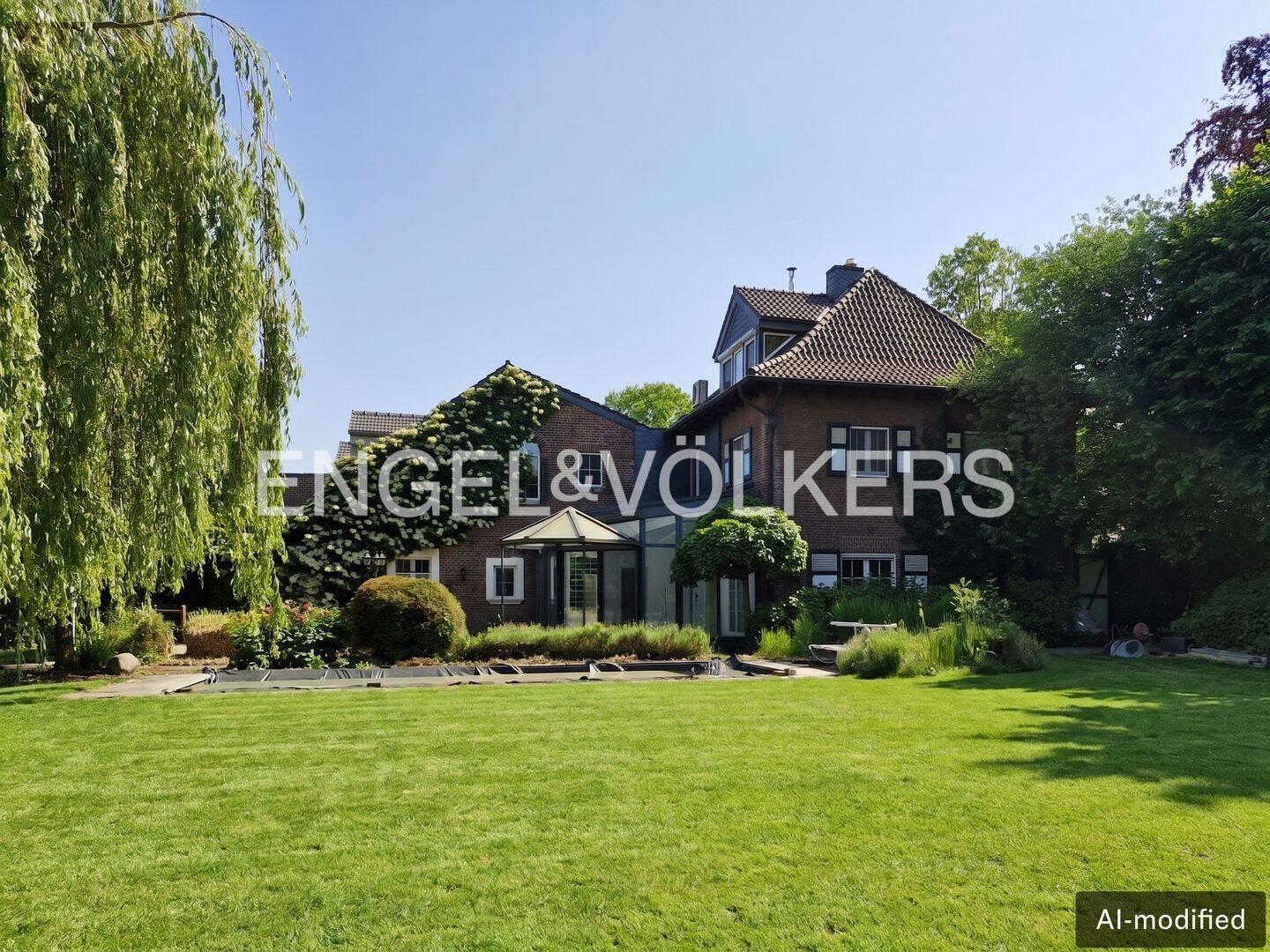 Herrenhaus mit parkähnlichem Grundstück, Wintergarten, Pool und eigenem Refugium, 47877 Willich