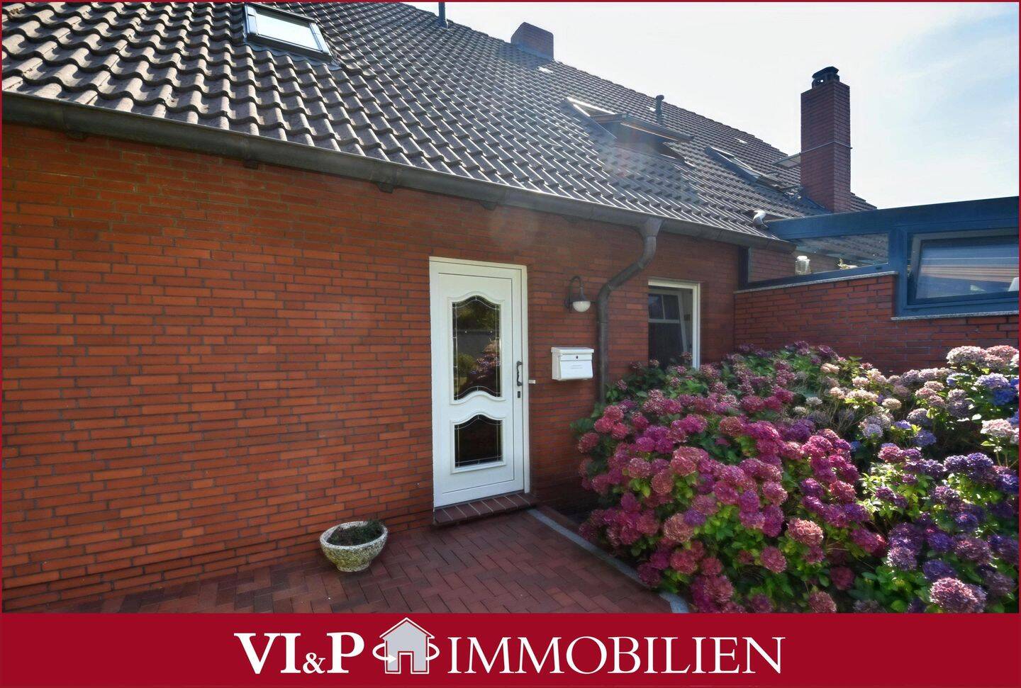 Top-Oberwohnung in landschaftlich schöner Lage in Aurich-Middels, 26607 Aurich
