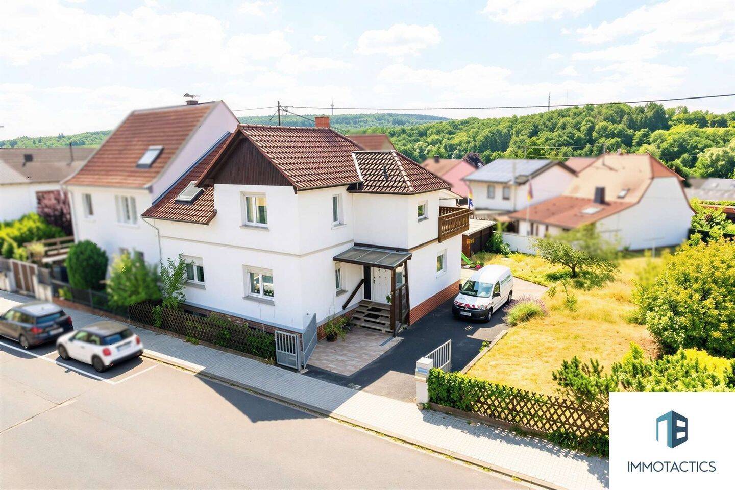 Einfamilienhaus mit viel Potenzial, Garten, Balkon & Garage in Rüdesheim, 55593 Rüdesheim
